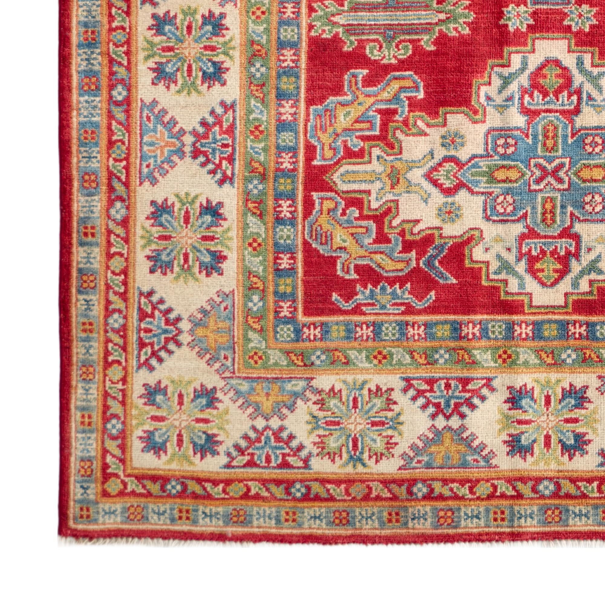 Detail image 7 of 10: 4' 11 x 6' 9 Hand Knotted Kazak Rug