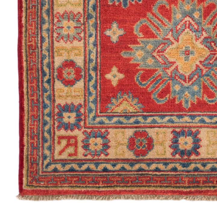 2' 7 x 4' 2 Hand Knotted Kazak Rug