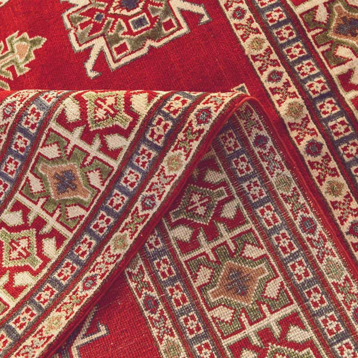 4' 10 x 6' 6 Hand Knotted Kazak Rug