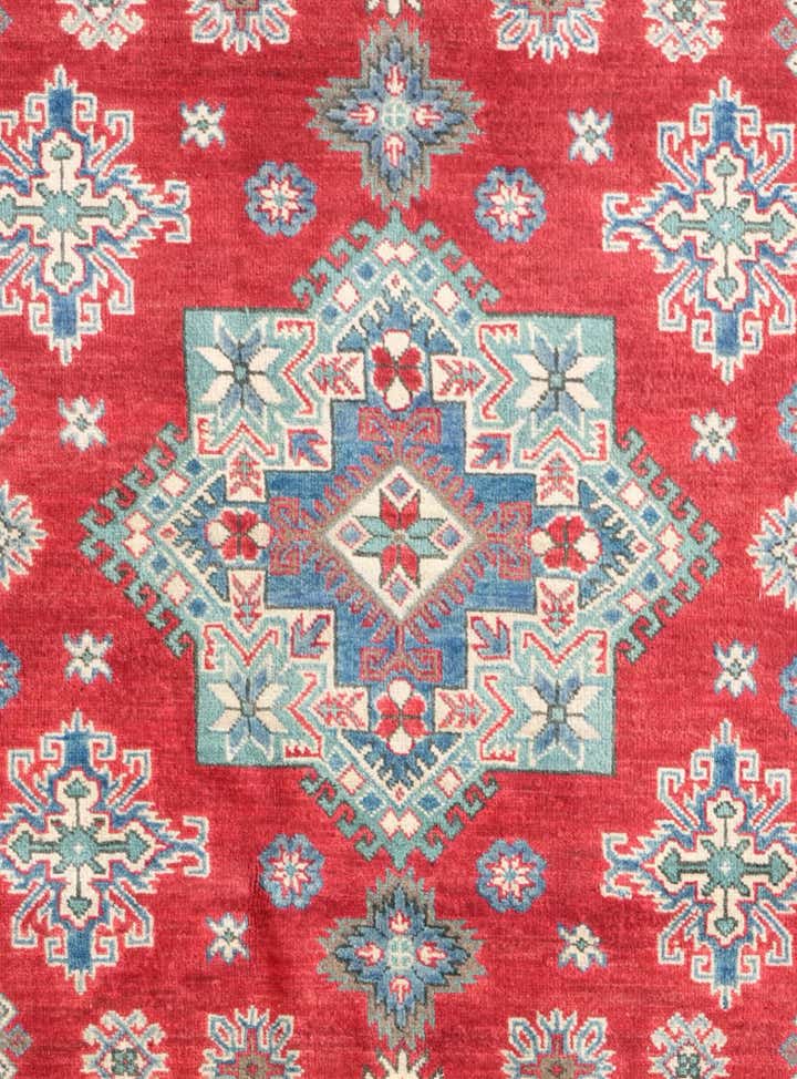 4' 11 x 6' 10 Hand Knotted Kazak Rug