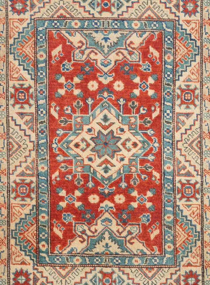 2' 9 x 4' 1 Hand Knotted Kazak Rug