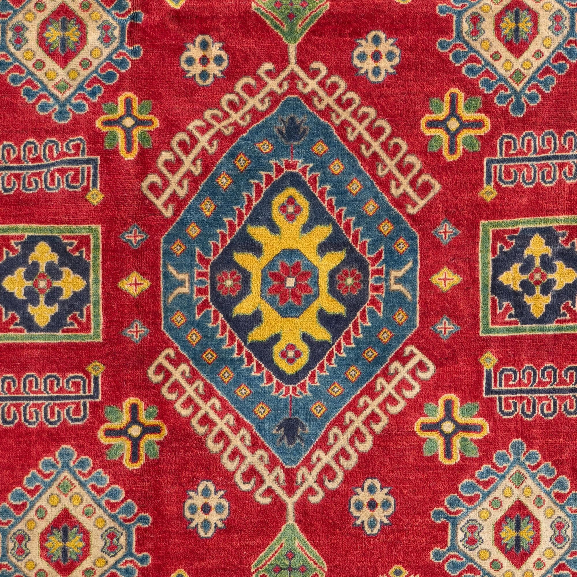 Detail image 10 of 10: 6' 7 x 10' 1 Hand Knotted Kazak Rug