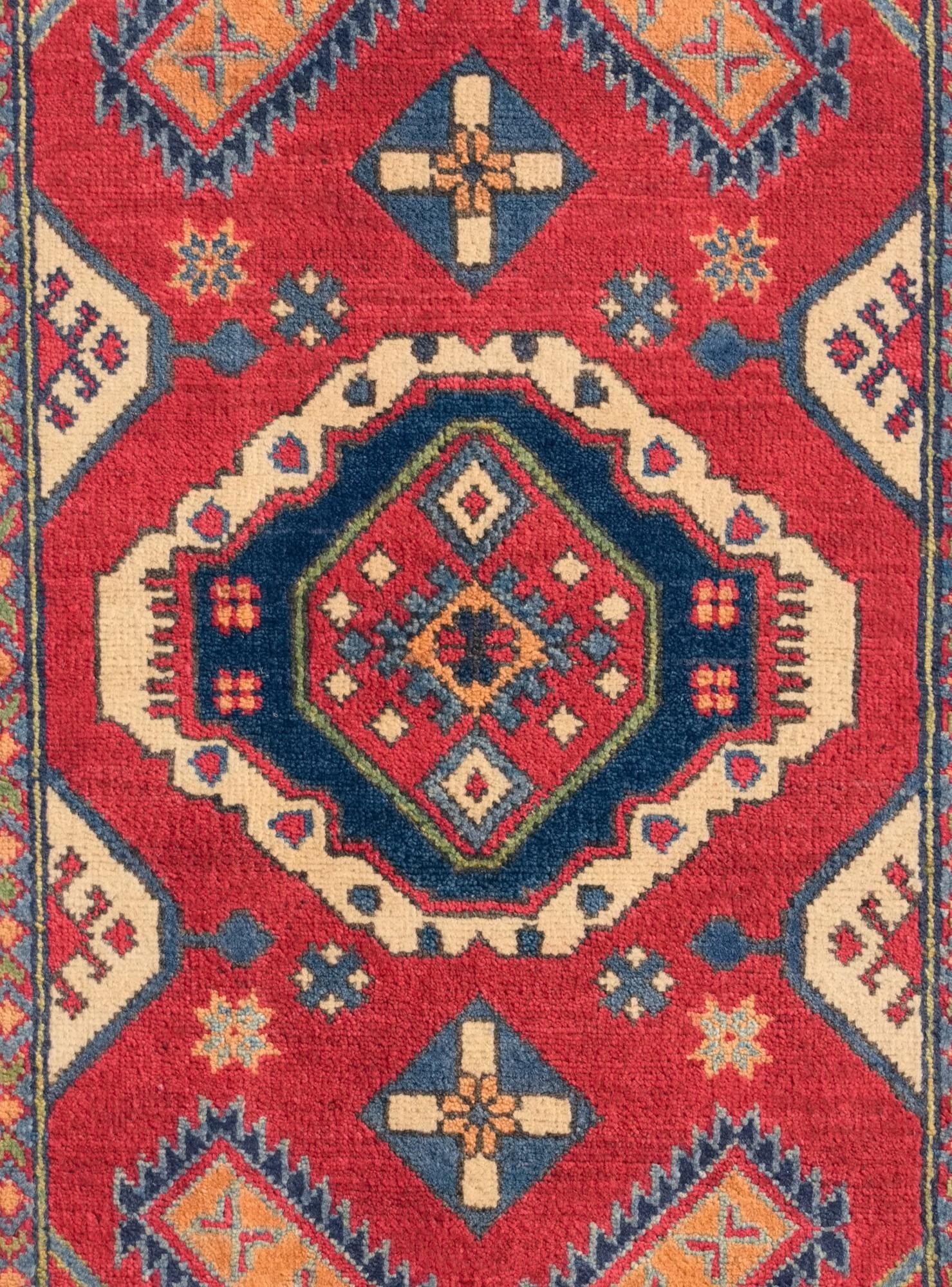 2' 8 x 4' 2 Hand Knotted Kazak Rug