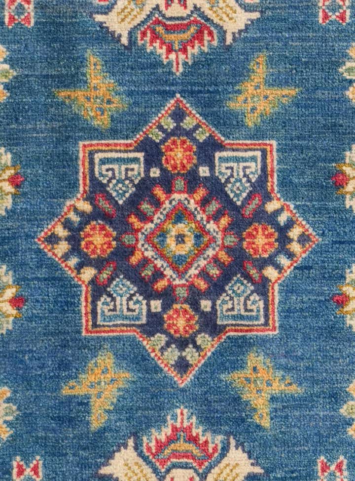 2' 8 x 4' 2 Hand Knotted Kazak Rug