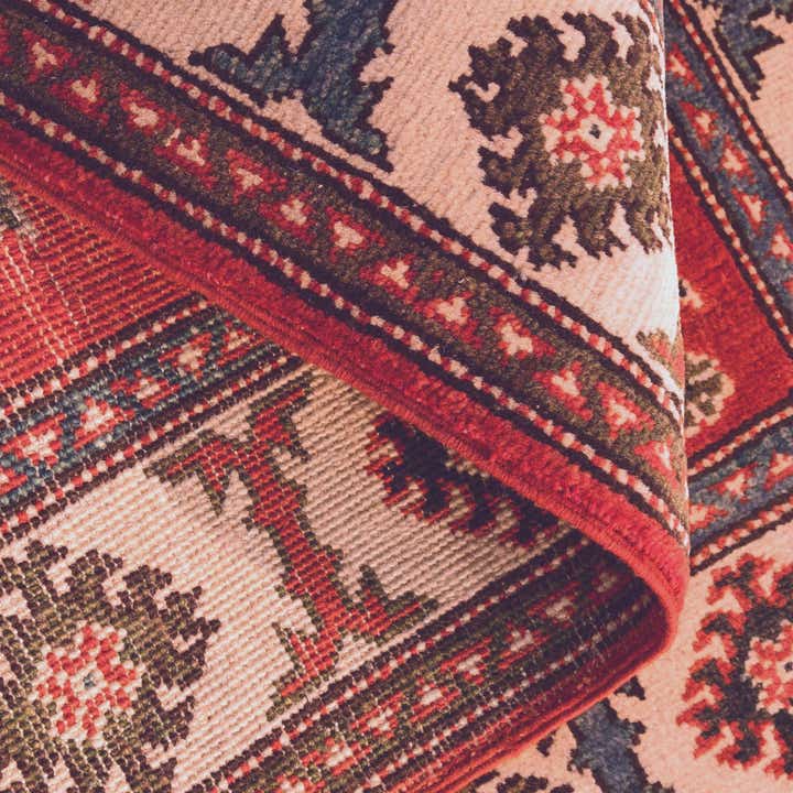 2' 8 x 3' 11 Hand Knotted Kazak Rug
