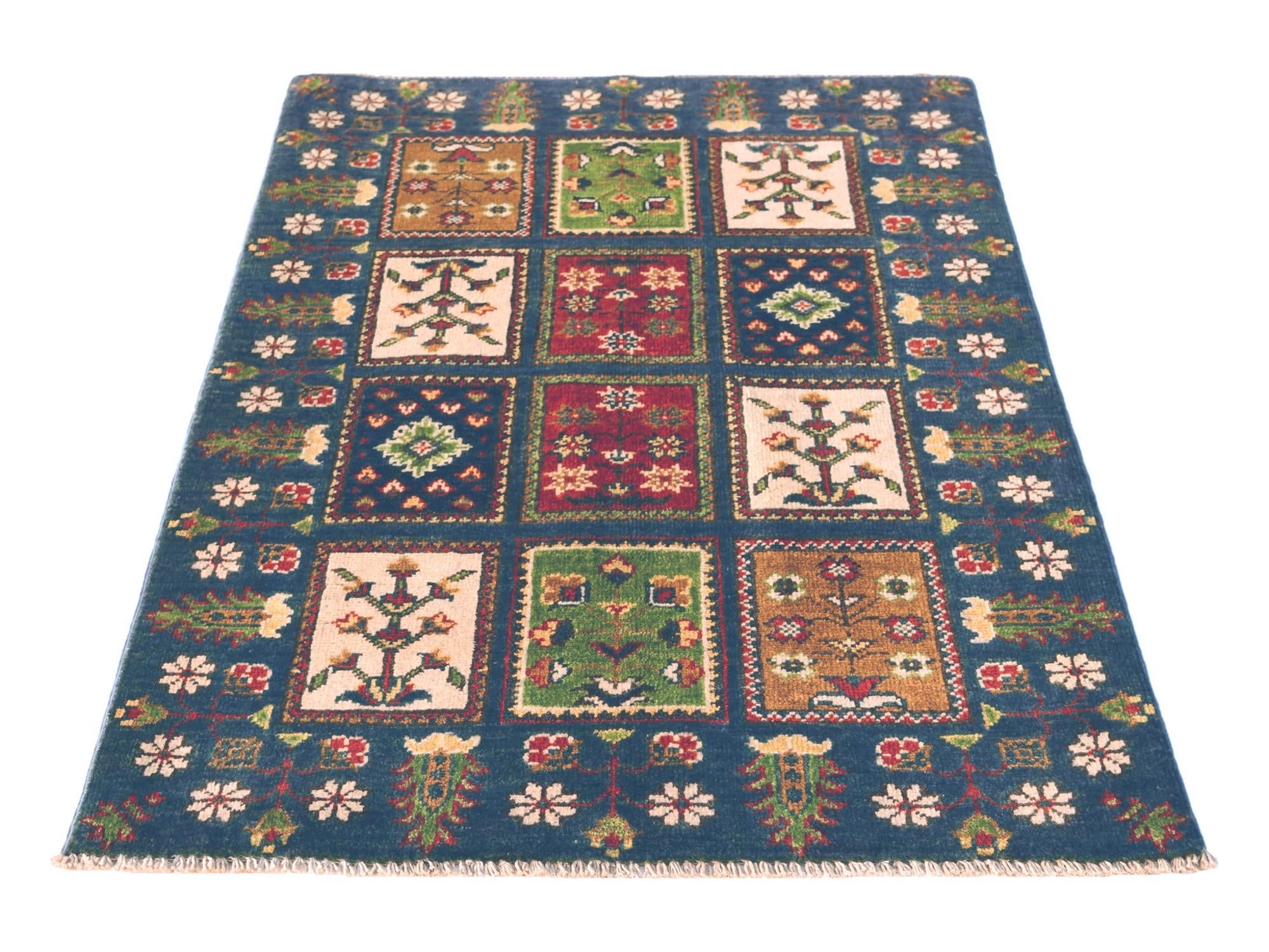 2' 9 x 4' 2 Hand Knotted Kazak Rug