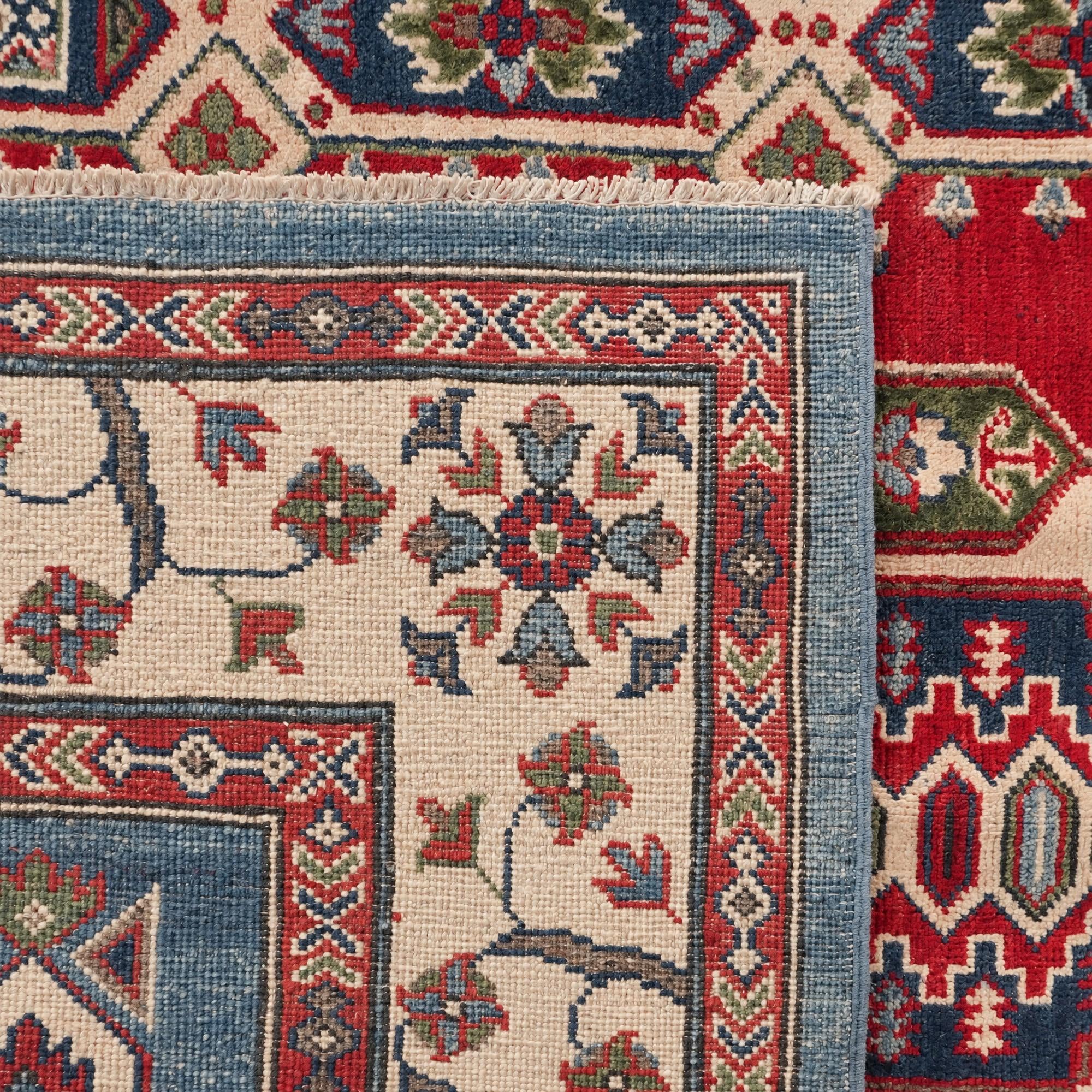 Detail image 11 of 11: 5' 1 x 6' 5 Hand Knotted Kazak Rug
