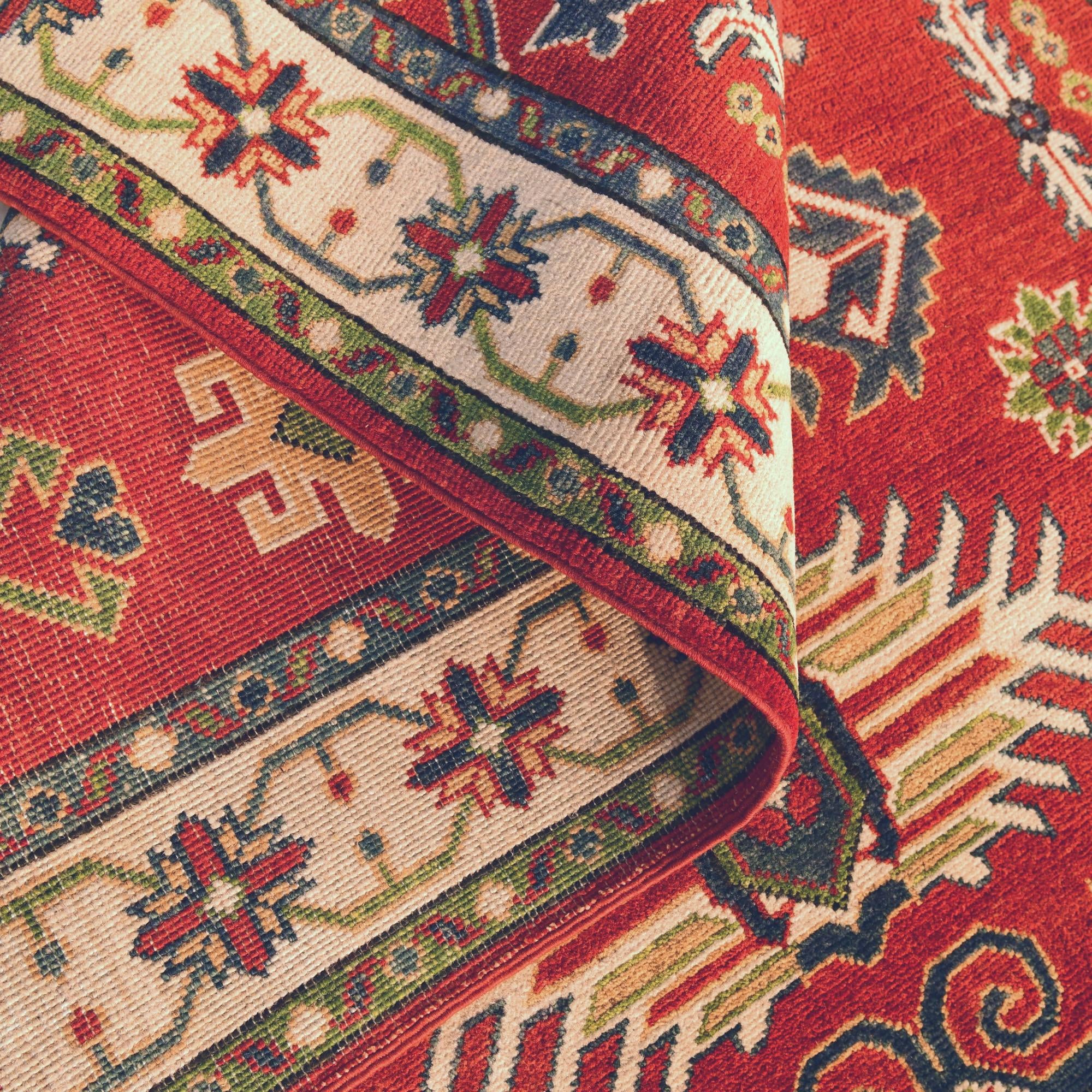 4' 2 x 6' Hand Knotted Kazak Rug