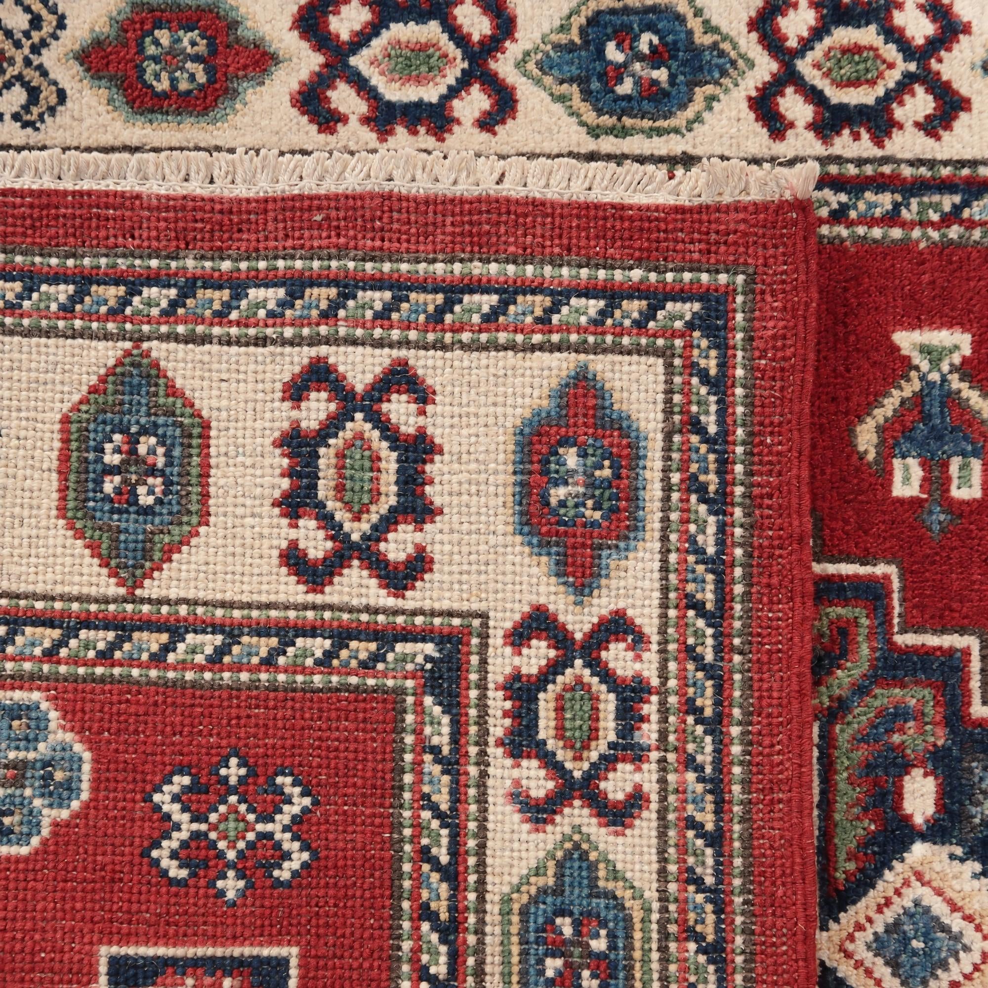 2' 9 x 4' 2 Hand Knotted Kazak Rug