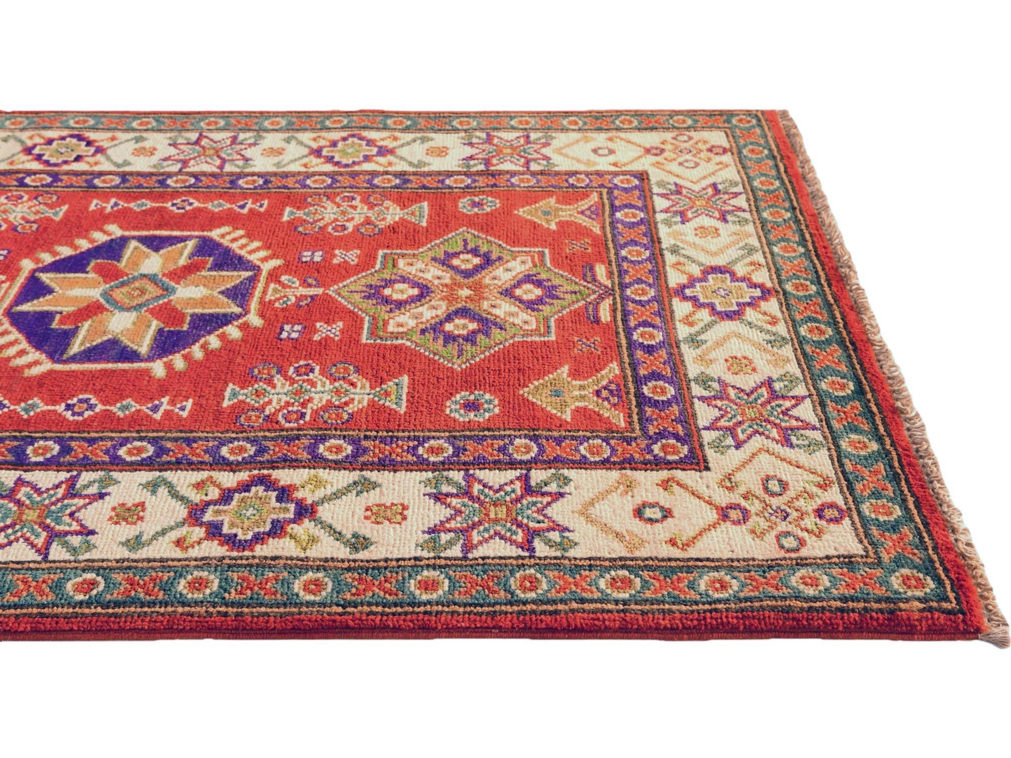 2' 8 x 4' 2 Hand Knotted Kazak Rug