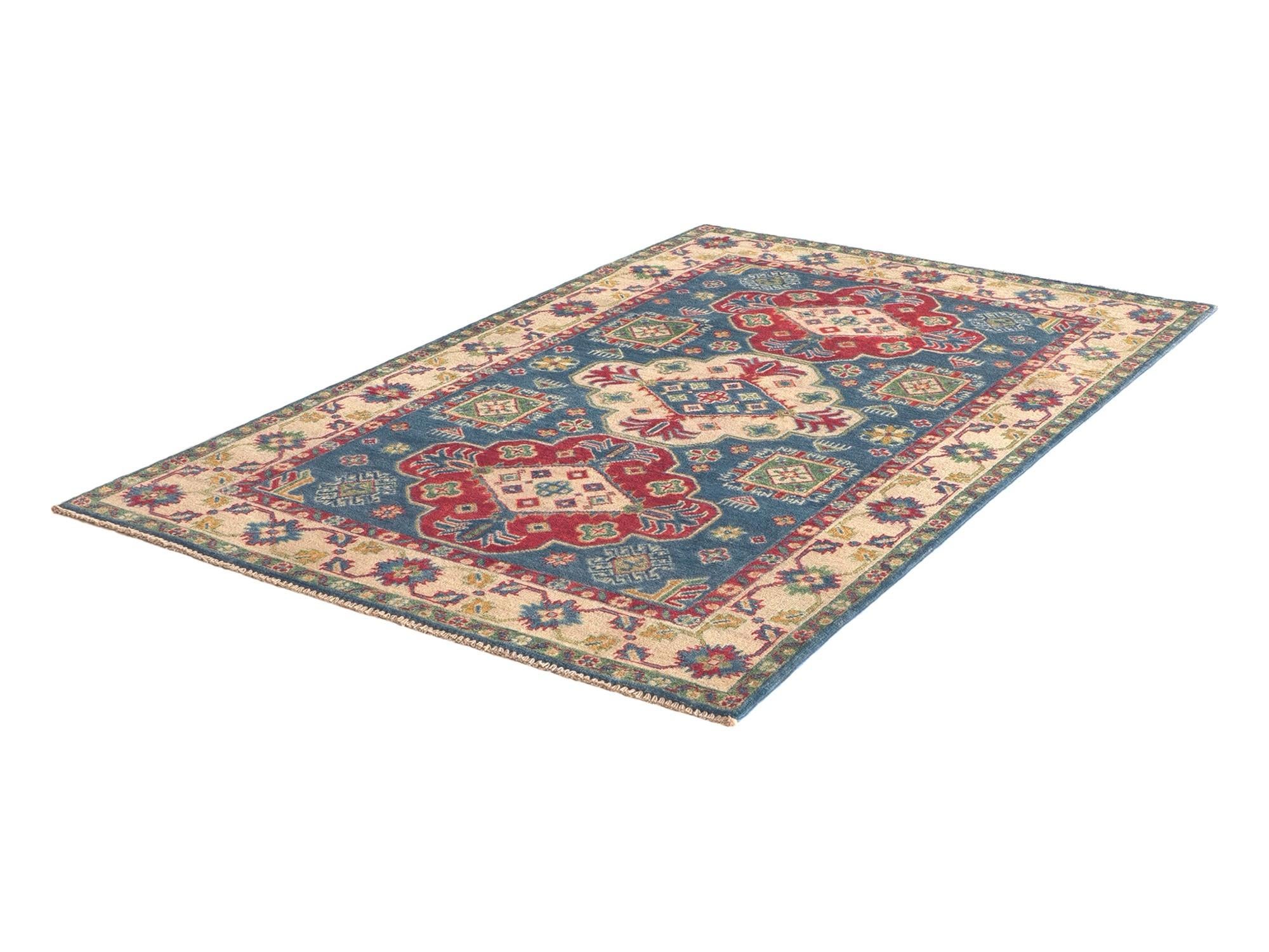 Detail image 4 of 12: 4' 1 x 6' 4 Hand Knotted Kazak Rug