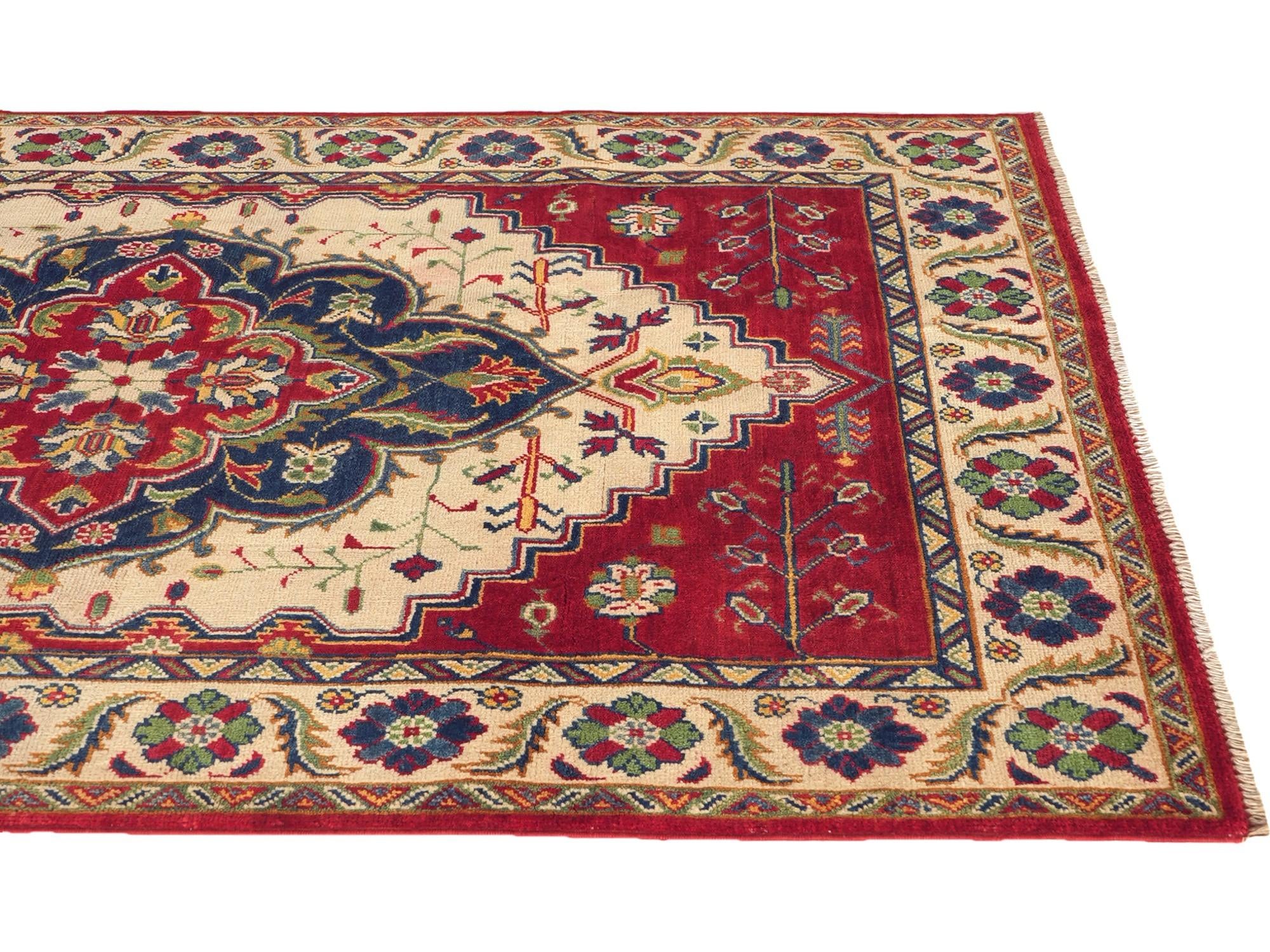 Detail image 6 of 11: 4' x 5' 10 Hand Knotted Kazak Rug