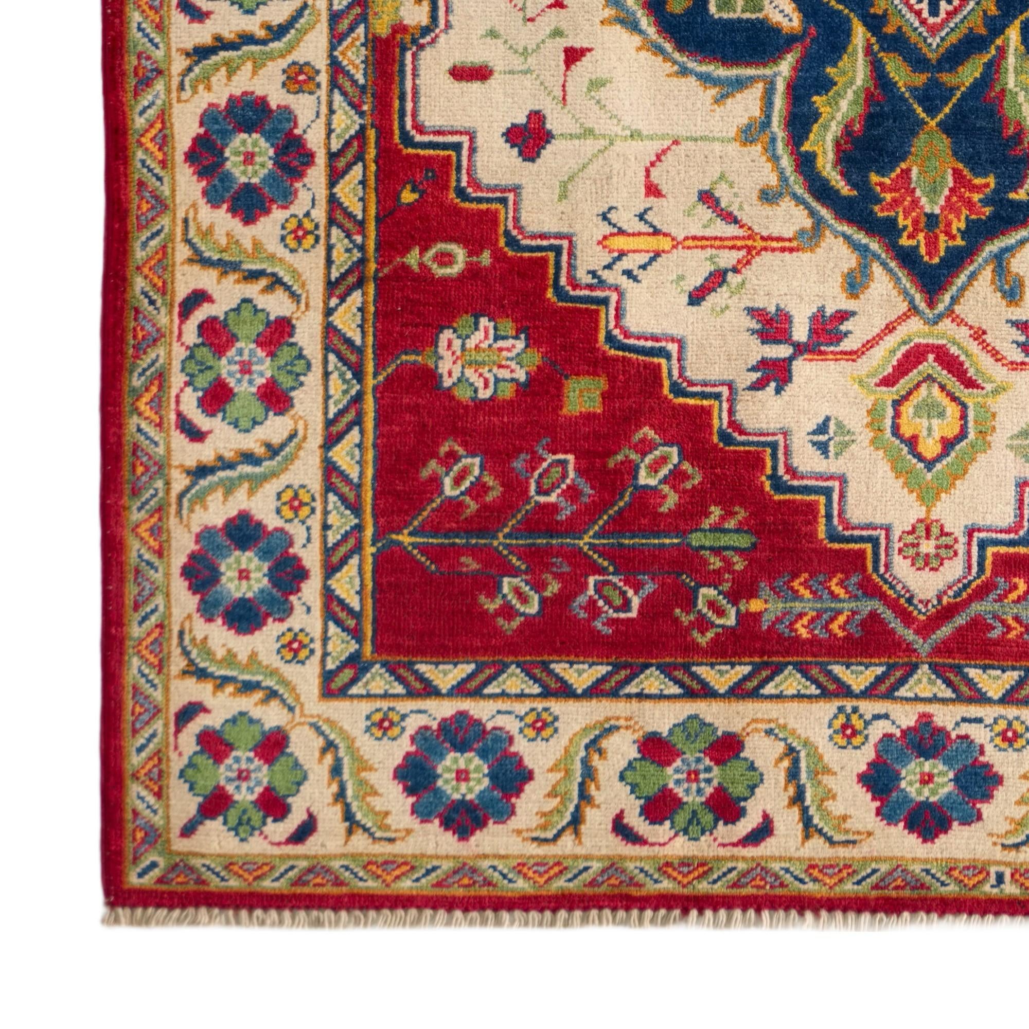 Detail image 7 of 11: 4' x 5' 10 Hand Knotted Kazak Rug