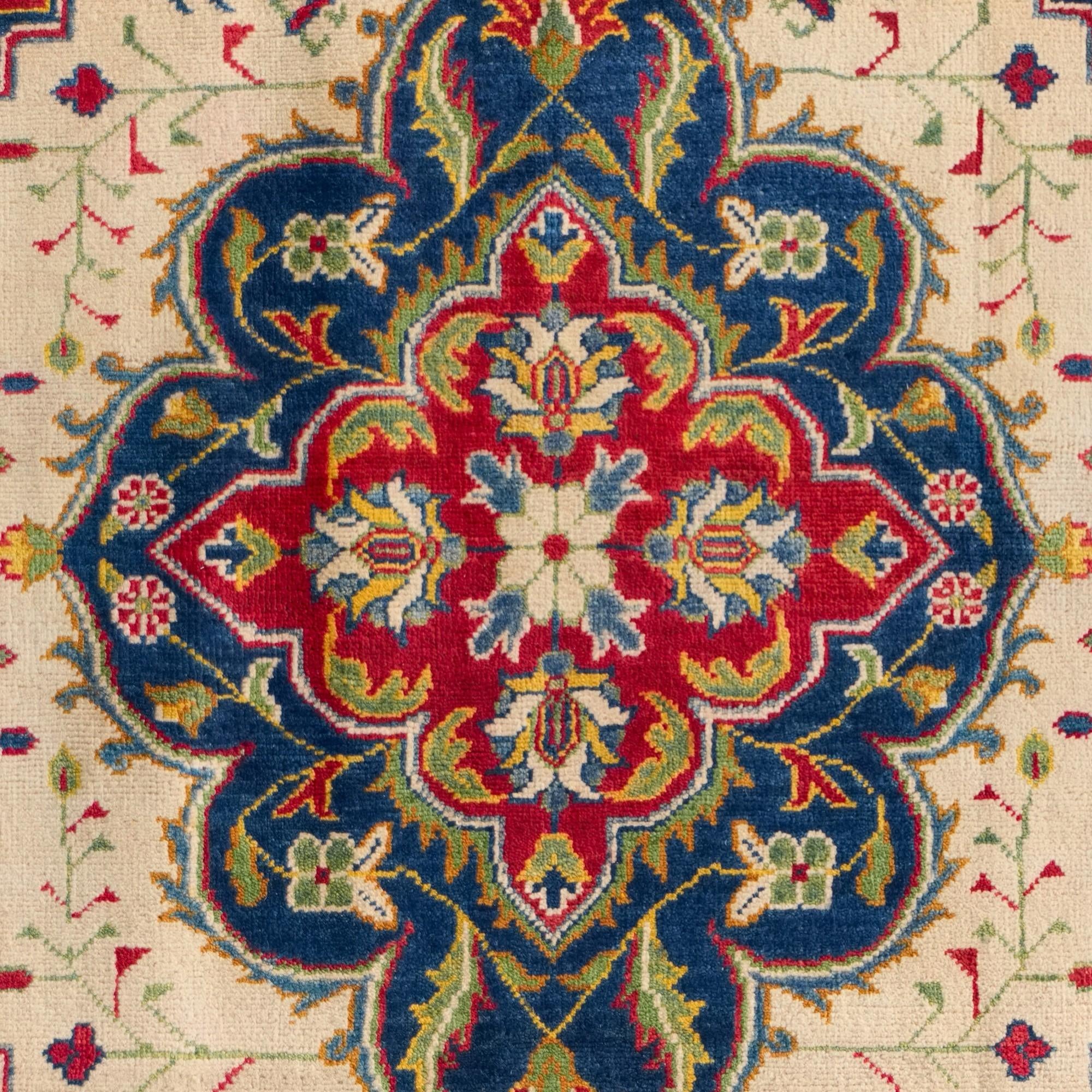 Detail image 10 of 11: 4' x 5' 10 Hand Knotted Kazak Rug