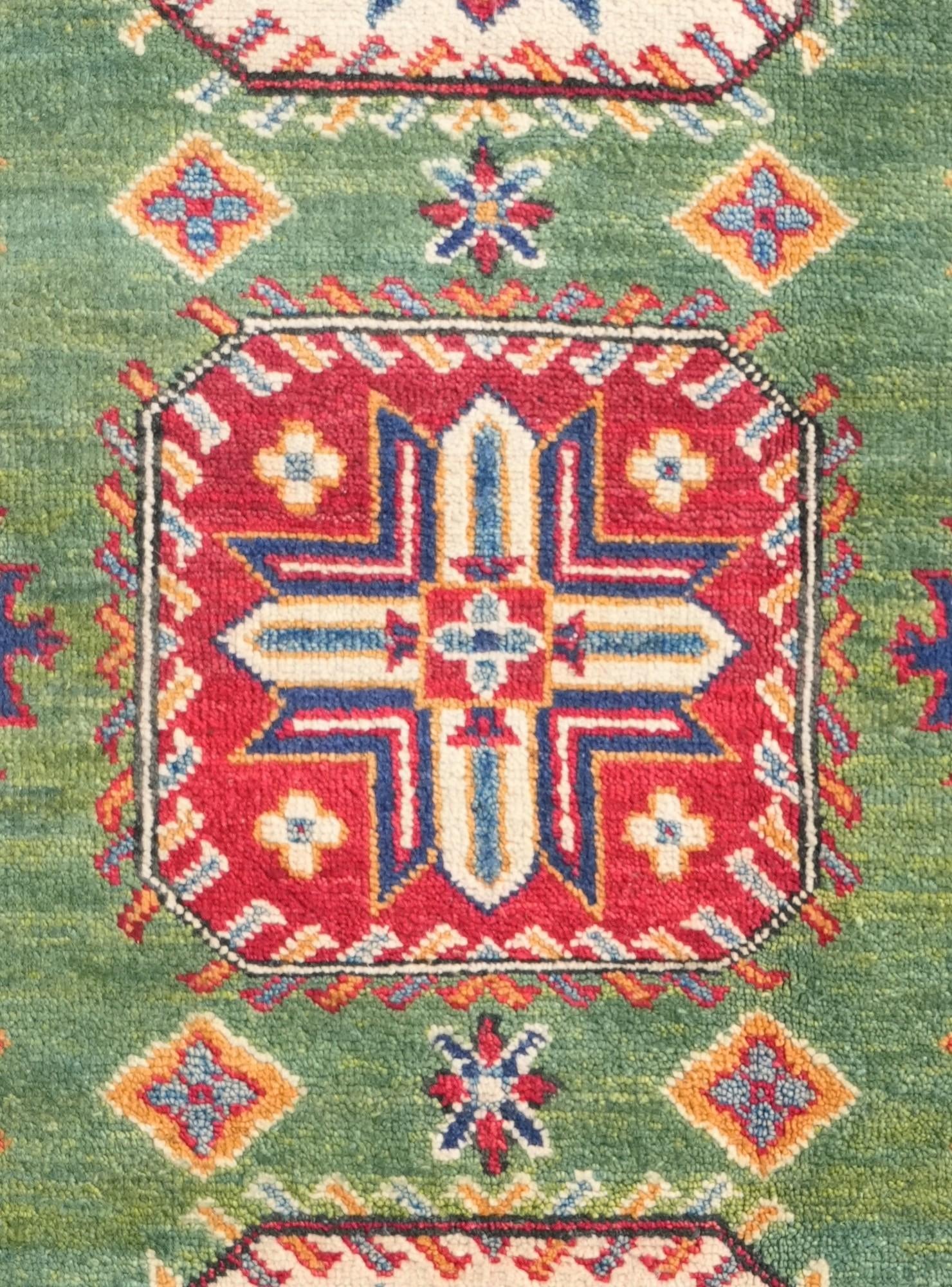 4' 2 x 6' Hand Knotted Kazak Rug