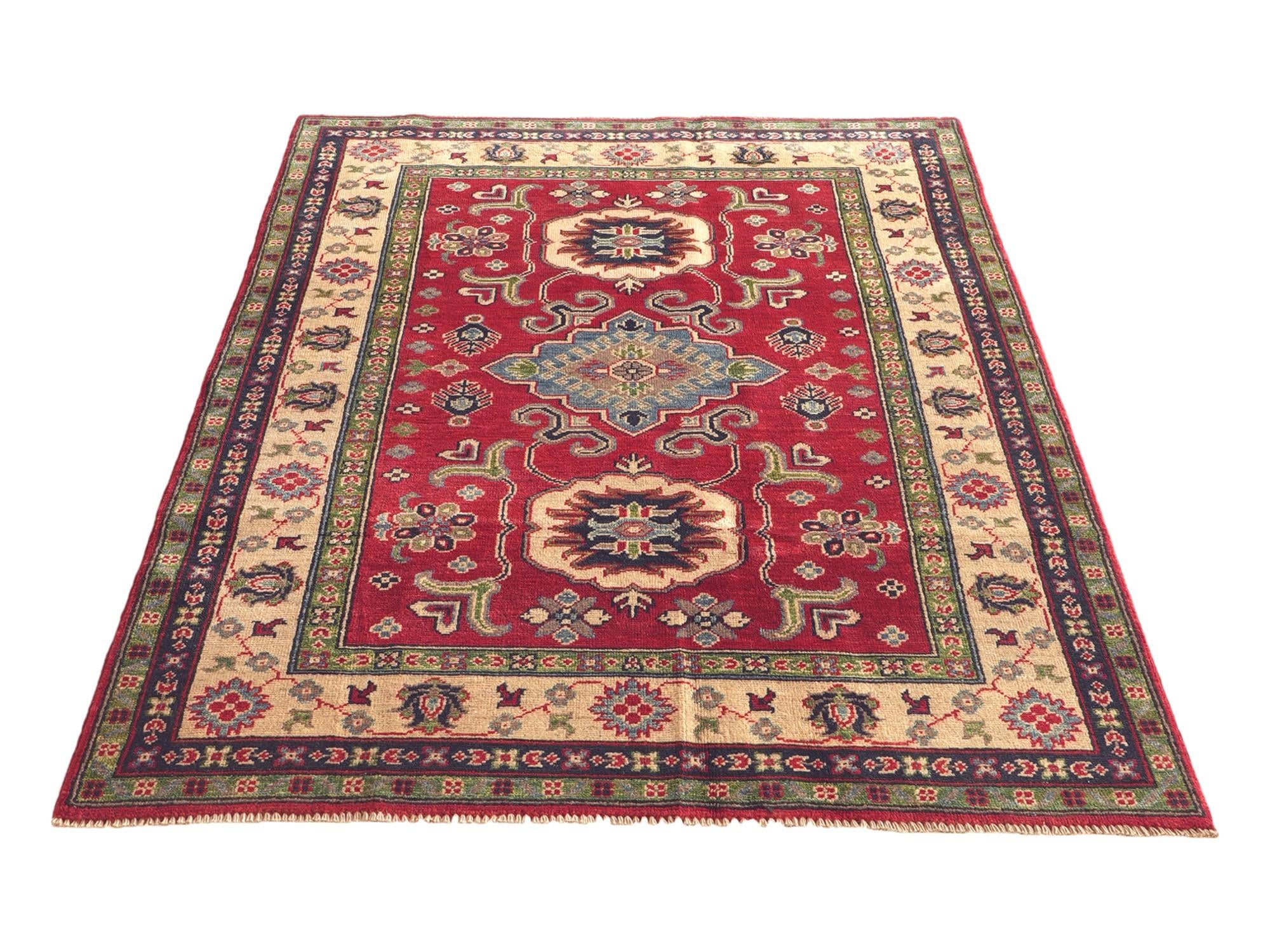 Detail image 5 of 12: 4' x 5' 10 Hand Knotted Kazak Rug