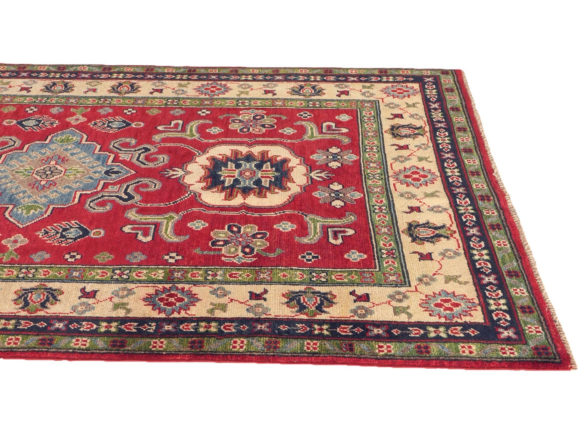 Detail image 6 of 12: 4' x 5' 10 Hand Knotted Kazak Rug