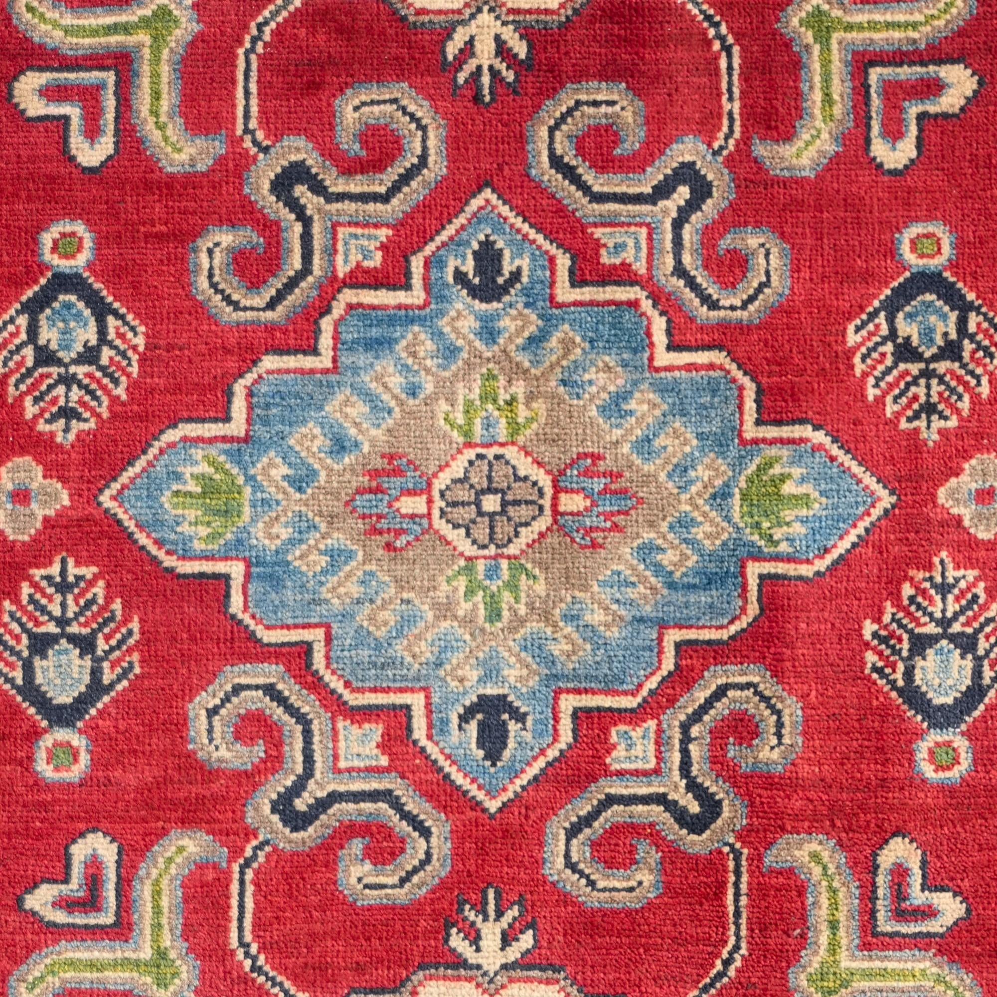 Detail image 11 of 12: 4' x 5' 10 Hand Knotted Kazak Rug