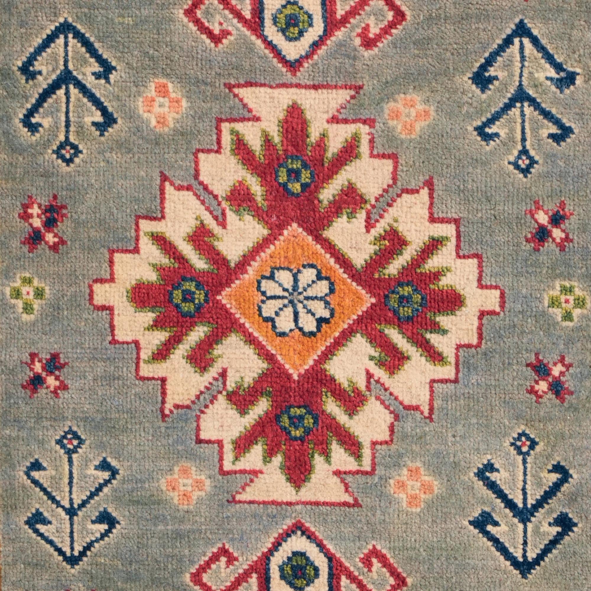 2' 9 x 4' 1 Hand Knotted Kazak Rug