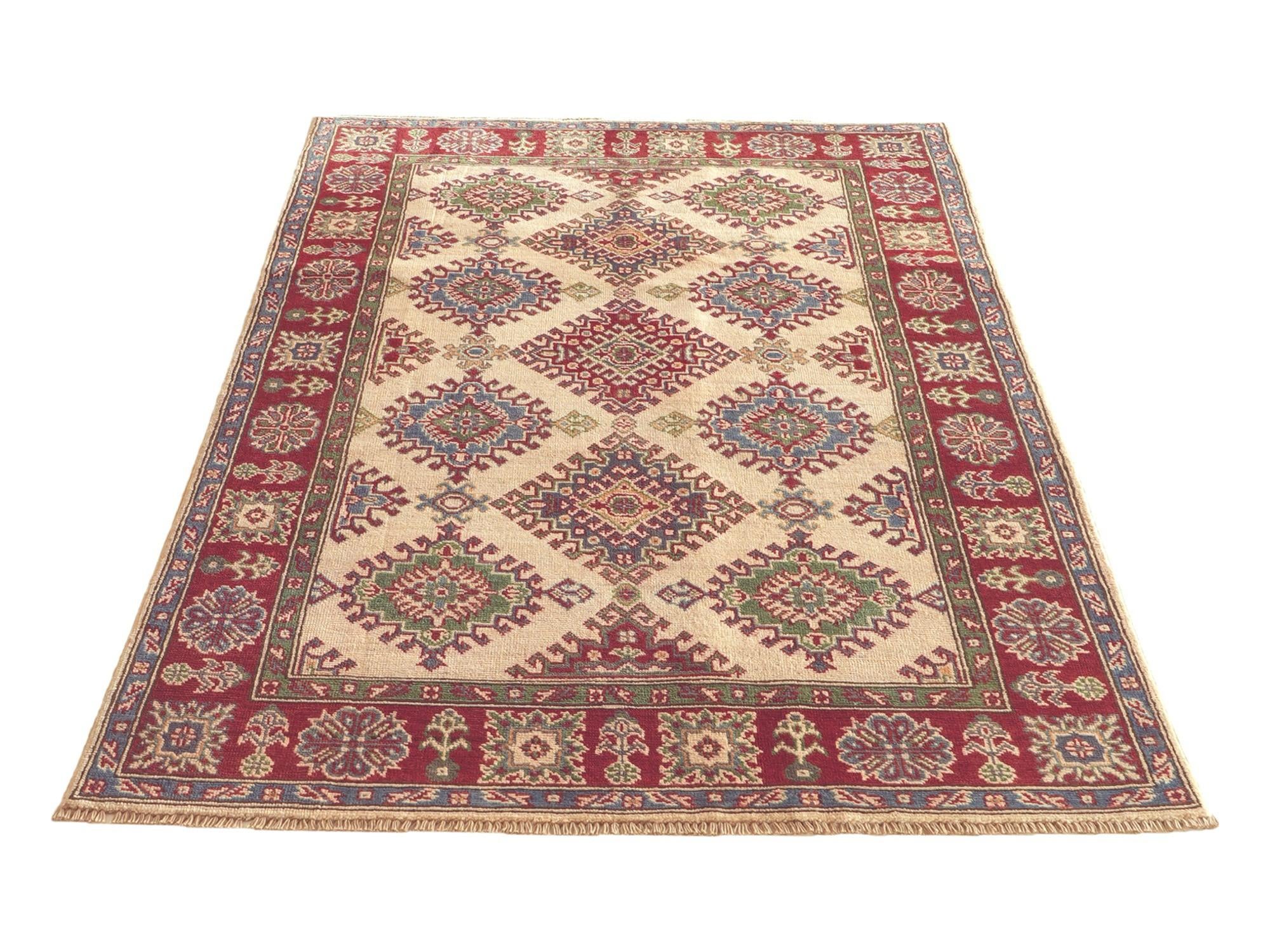 Detail image 4 of 11: 3' 10 x 6' Hand Knotted Kazak Rug