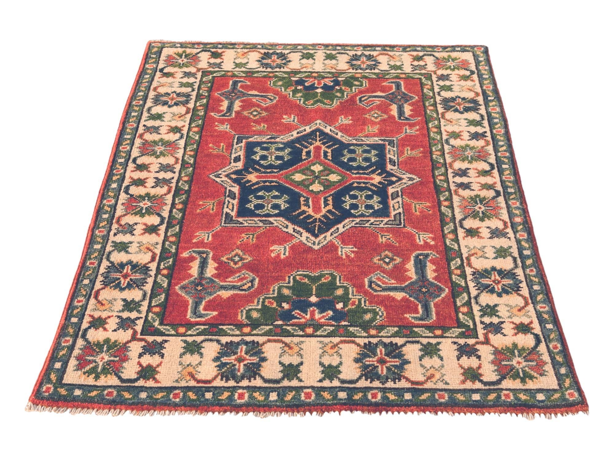 2' 9 x 3' 10 Hand Knotted Kazak Rug