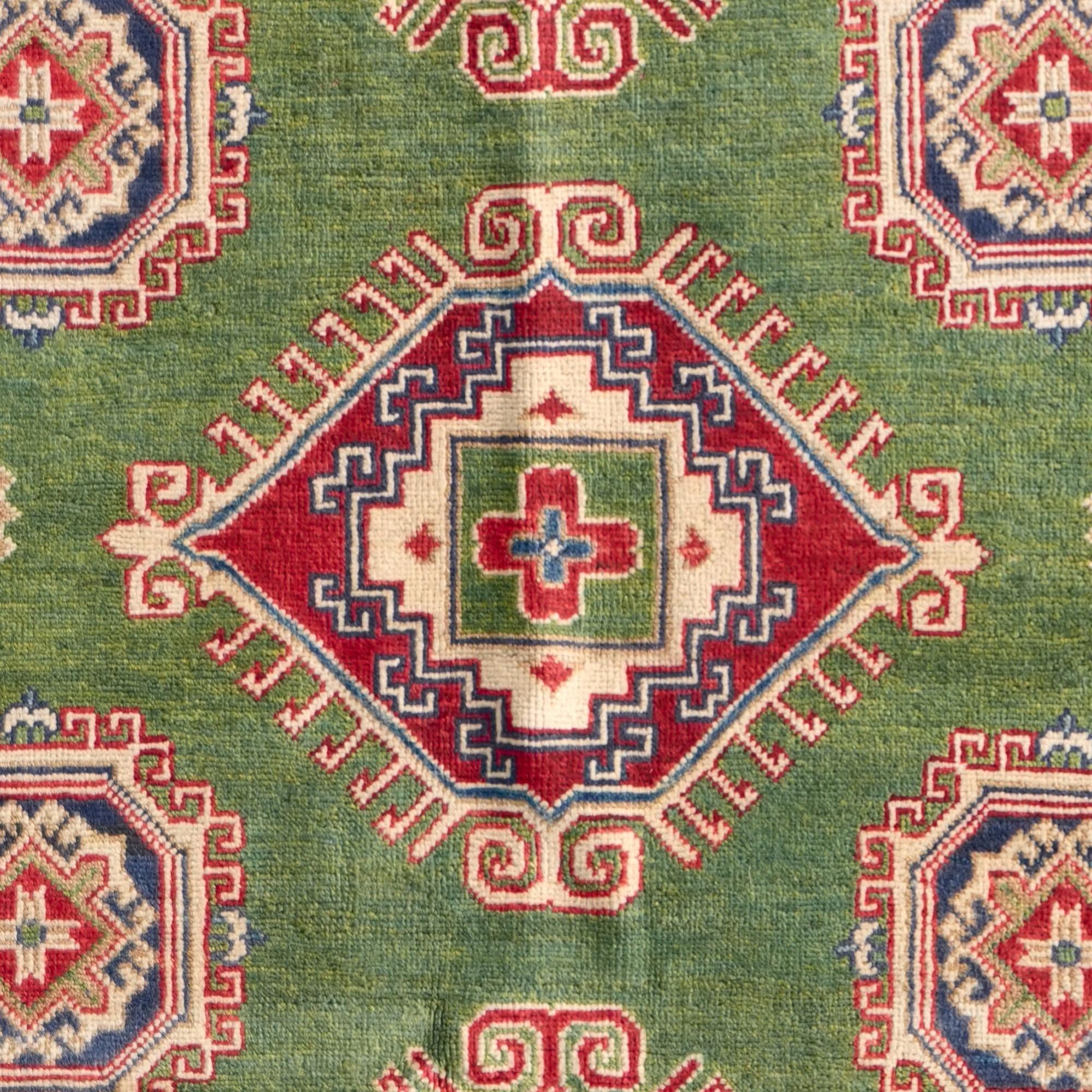 Detail image 10 of 11: 5' 1 x 6' 10 Hand Knotted Kazak Rug