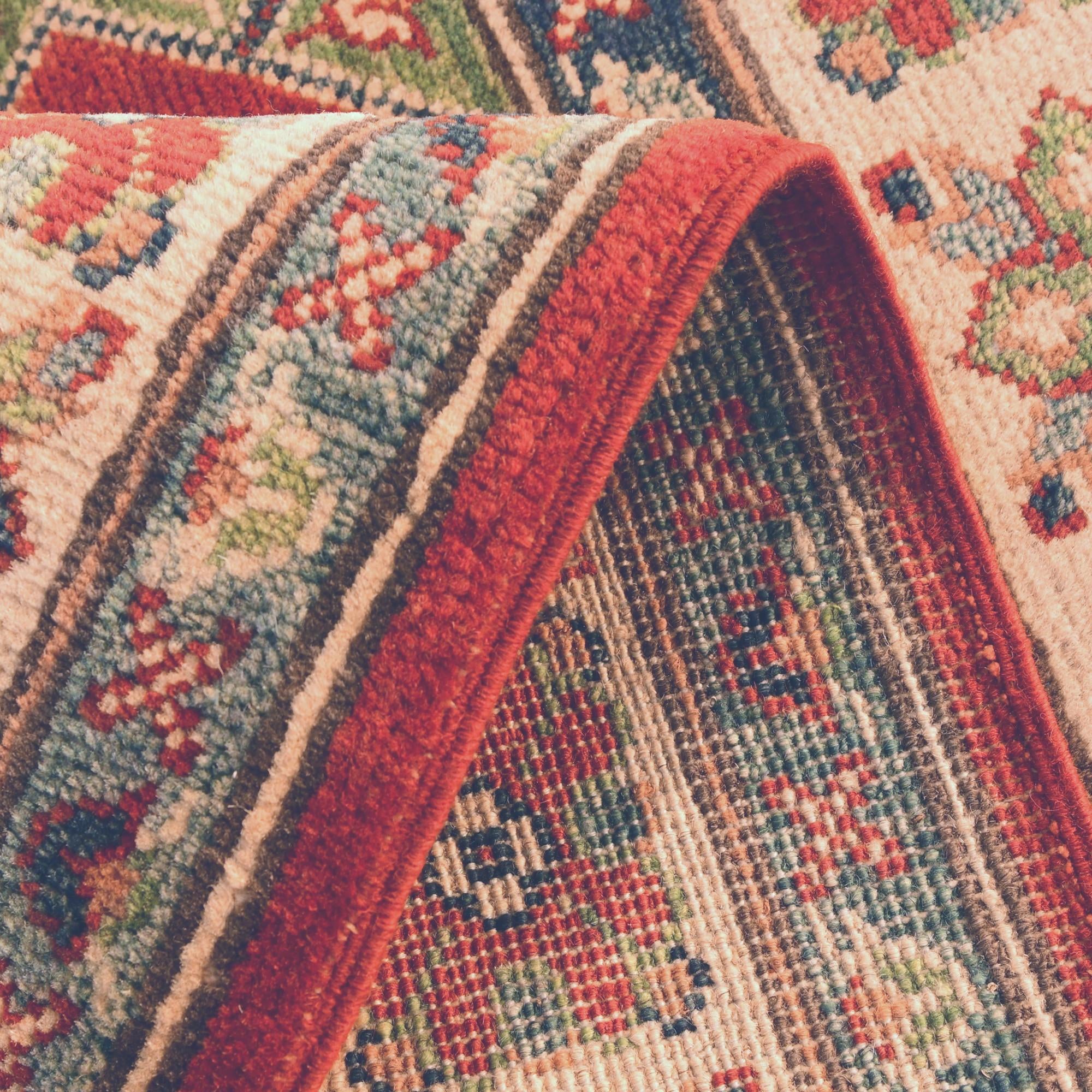 2' 7 x 4' 1 Hand Knotted Kazak Rug