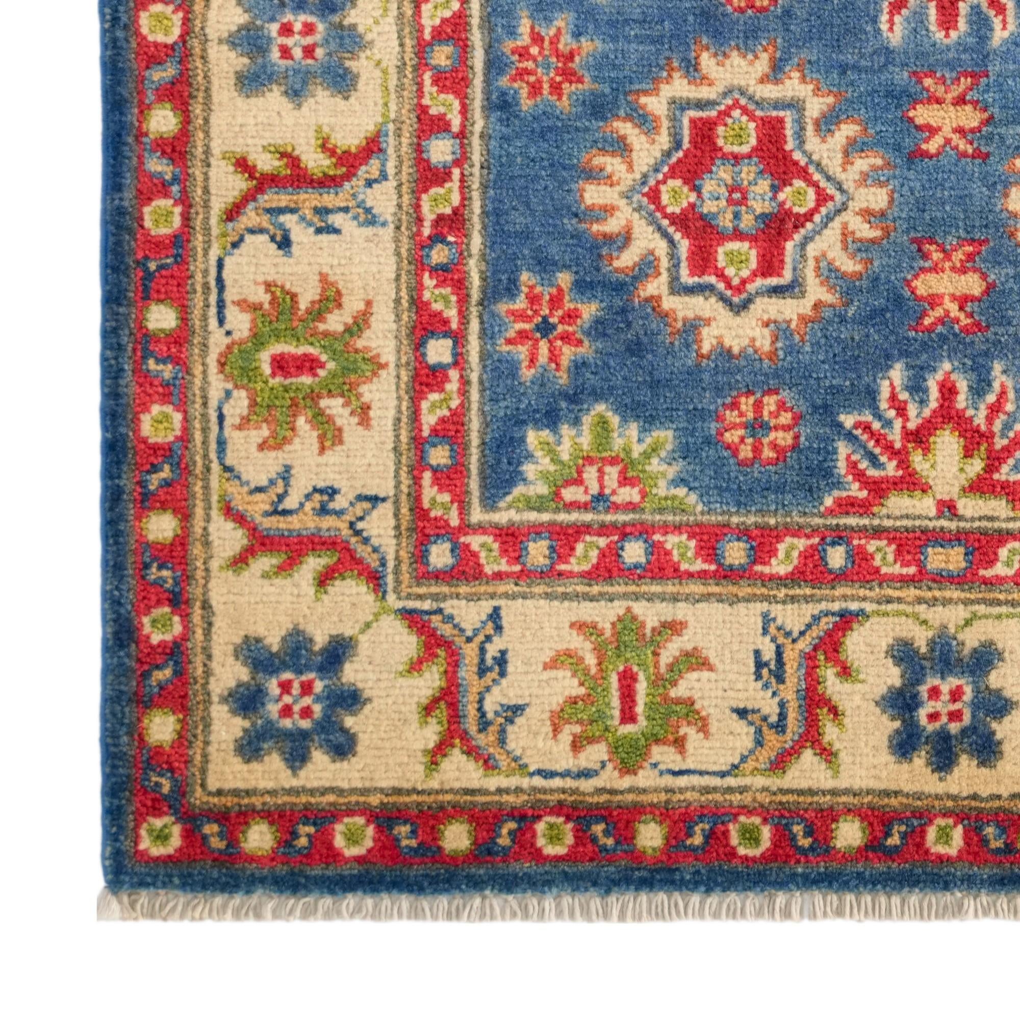 2' 8 x 4' 2 Hand Knotted Kazak Rug