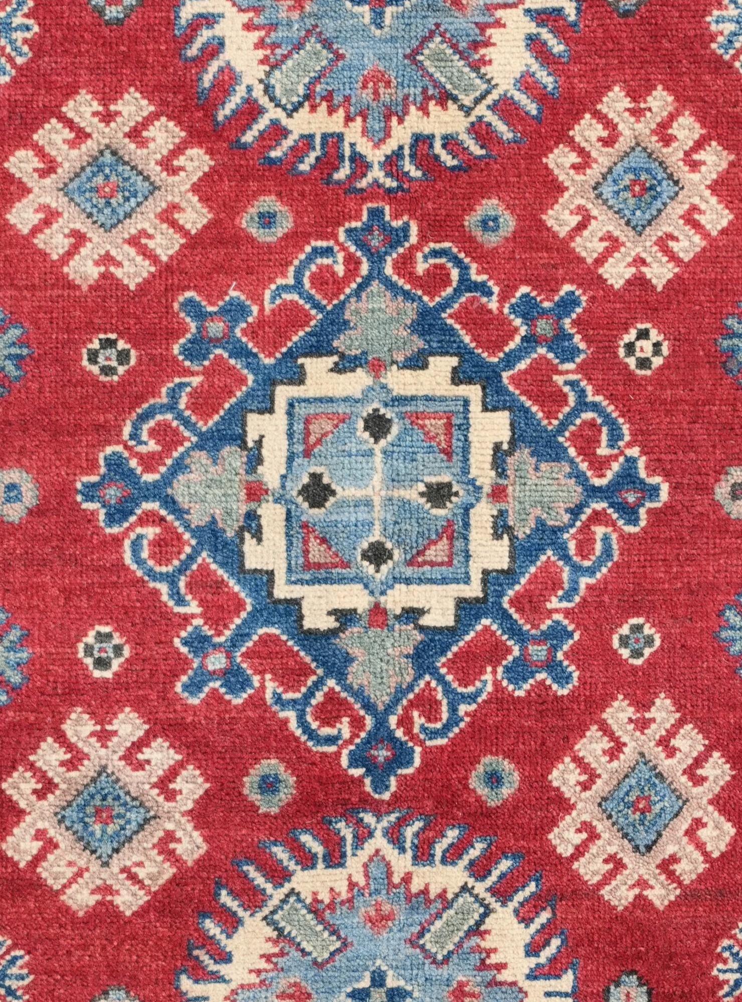 2' 9 x 4' 2 Hand Knotted Kazak Rug