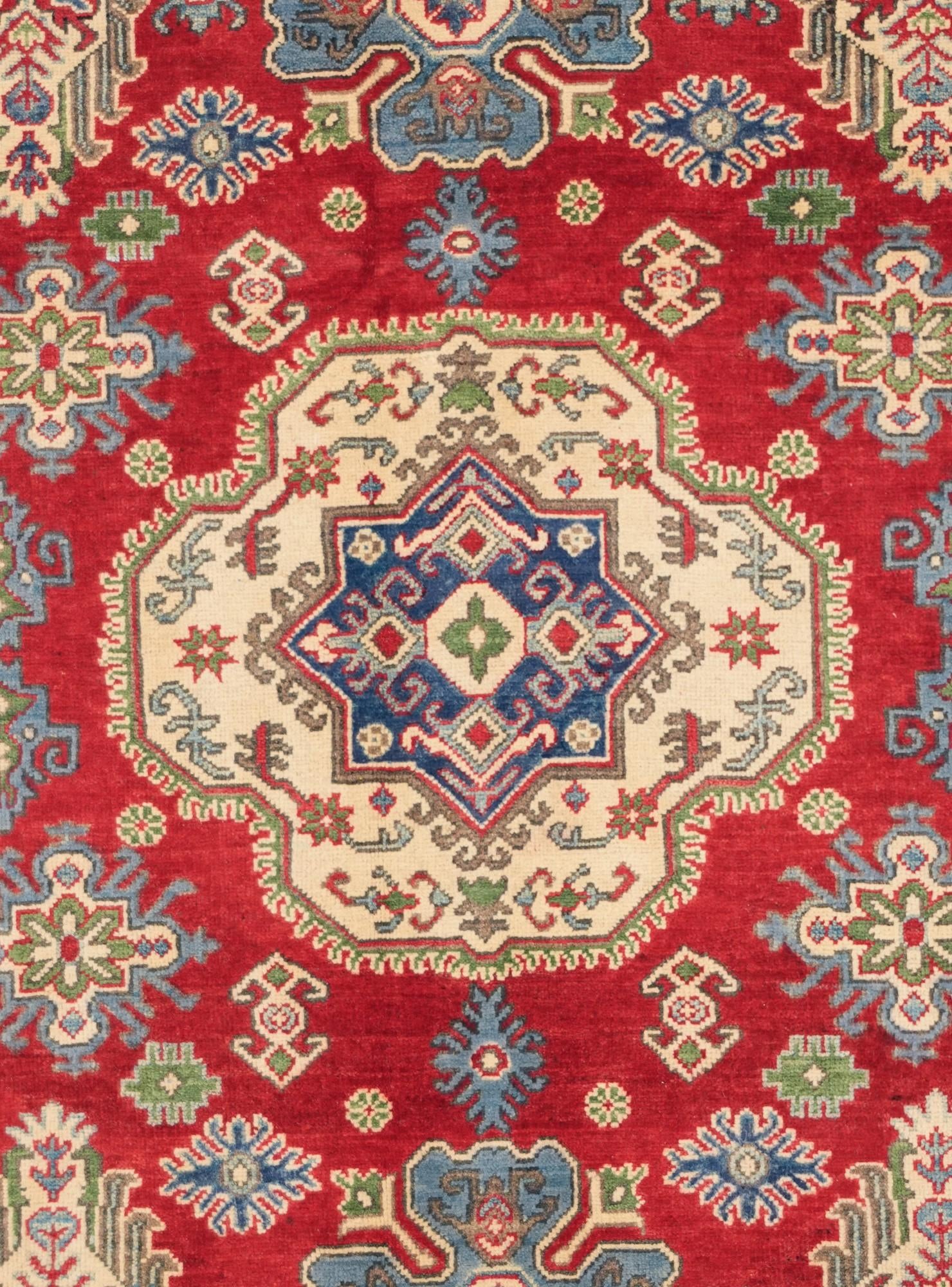 5' 4 x 6' 7 Hand Knotted Kazak Rug