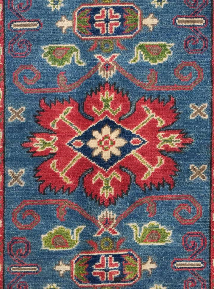 2' 9 x 4' 2 Hand Knotted Kazak Rug