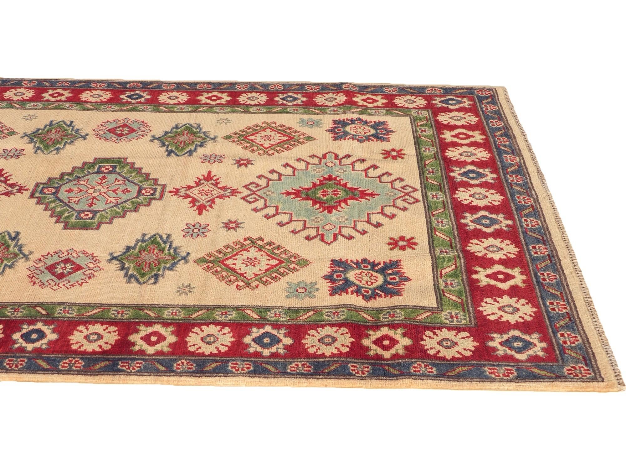 Detail image 6 of 12: 4' 1 x 5' 6 Hand Knotted Kazak Rug