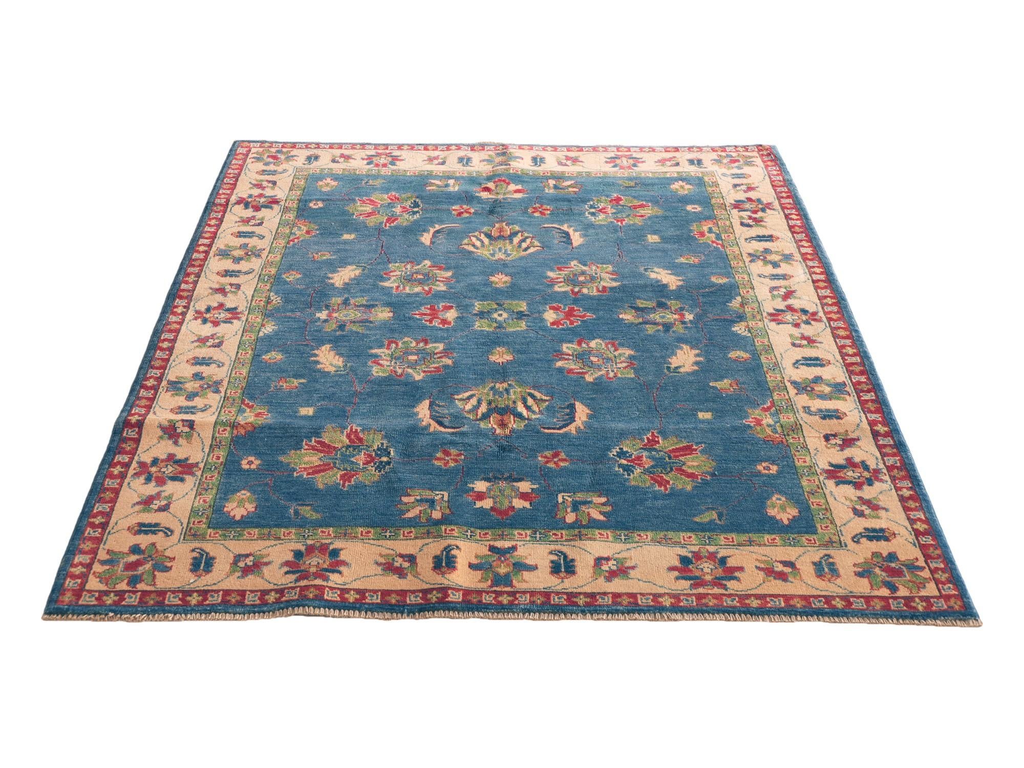 Detail image 5 of 11: 5' 1 x 6' 6 Hand Knotted Kazak Rug