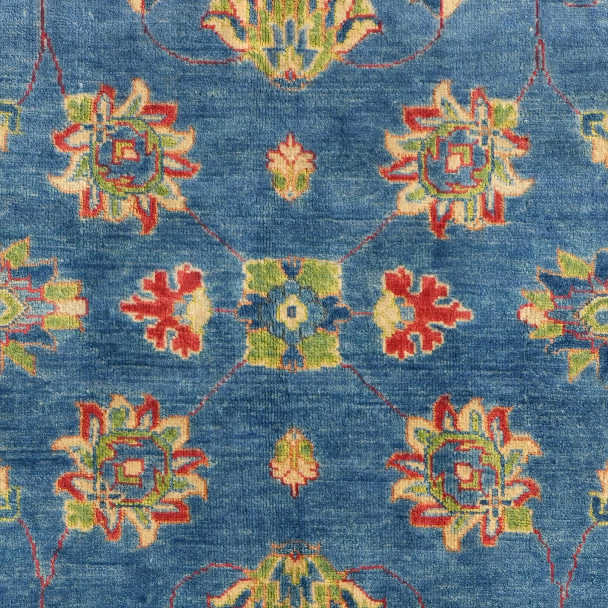 Detail image 10 of 11: 5' 1 x 6' 6 Hand Knotted Kazak Rug