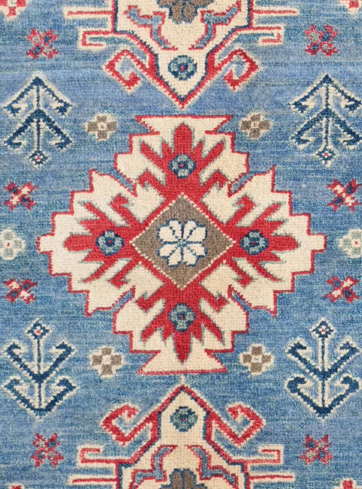 2' 8 x 4' Hand Knotted Kazak Rug
