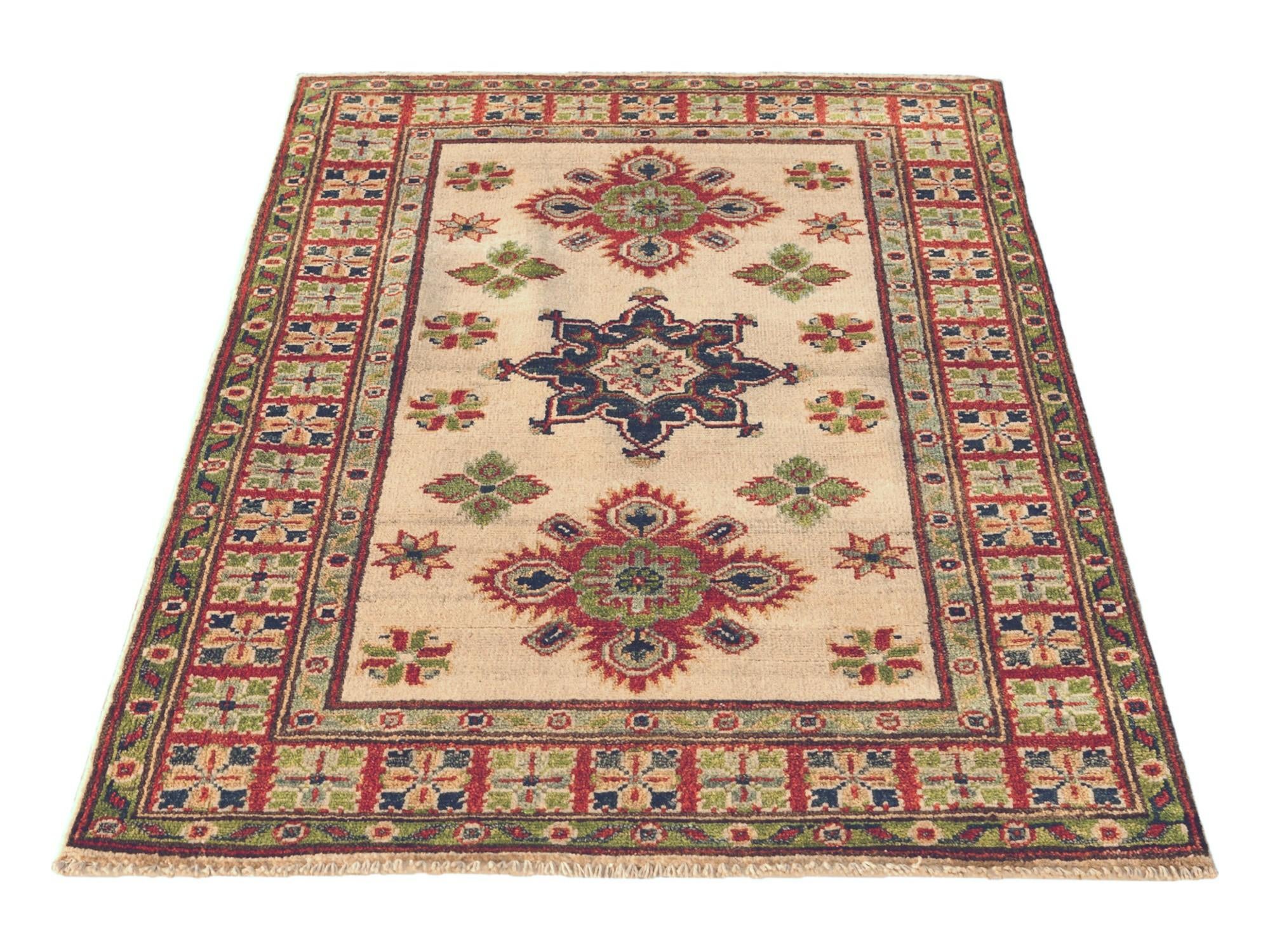 2' 9 x 4' 2 Hand Knotted Kazak Rug