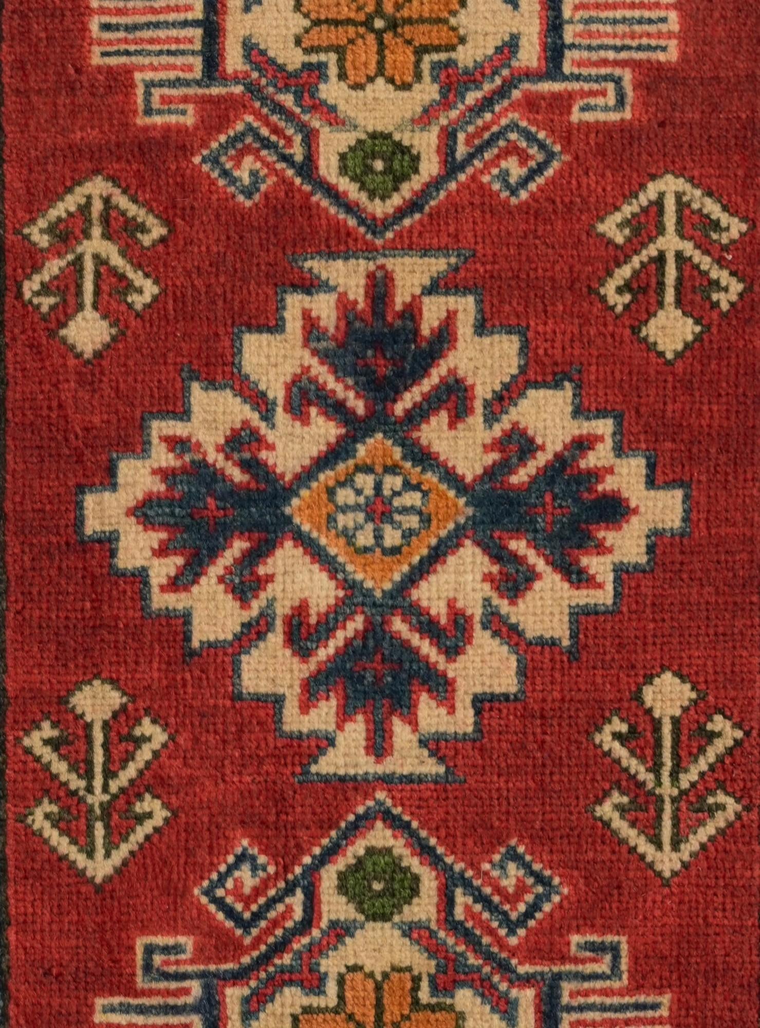 2' x 3' Hand Knotted Kazak Rug
