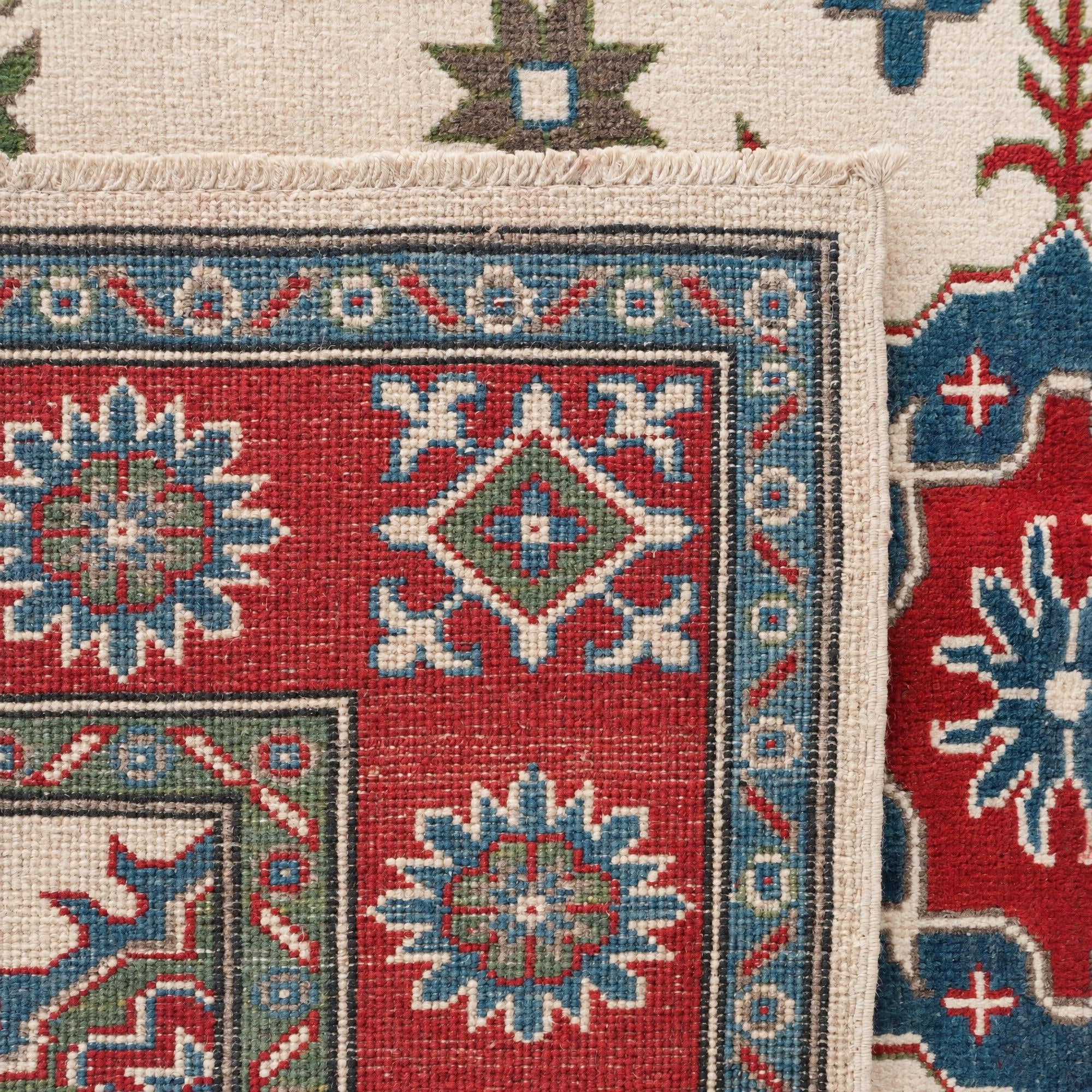 155cm x 210cm Handgeknüpft Kazak Teppich