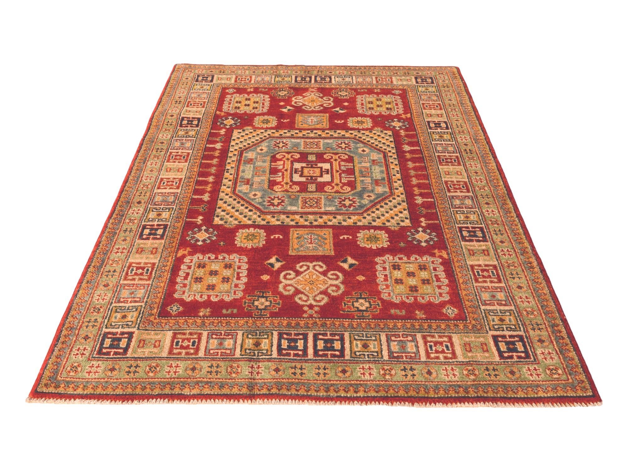 4' x 6' Hand Knotted Kazak Rug