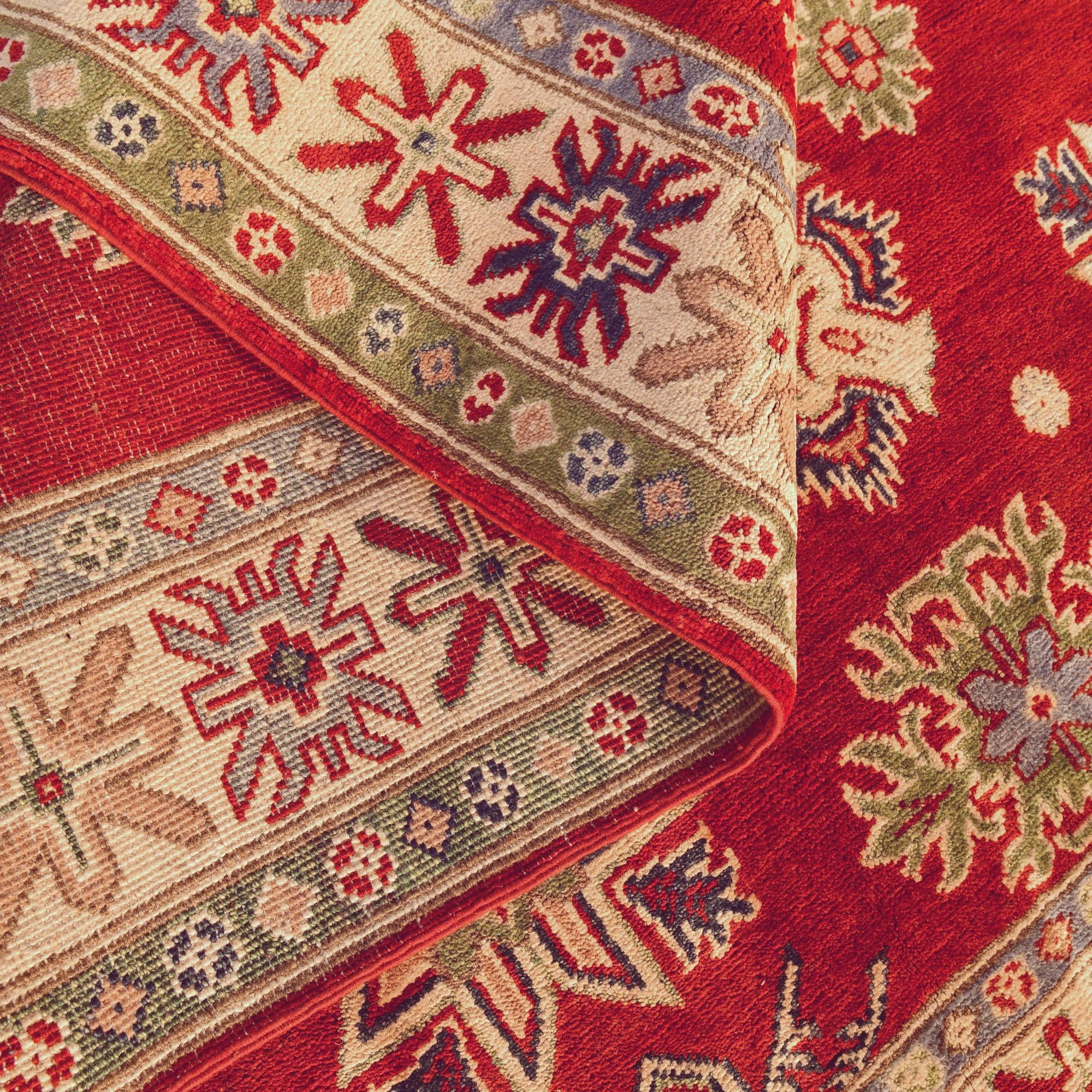 5' 1 x 6' 9 Hand Knotted Kazak Rug