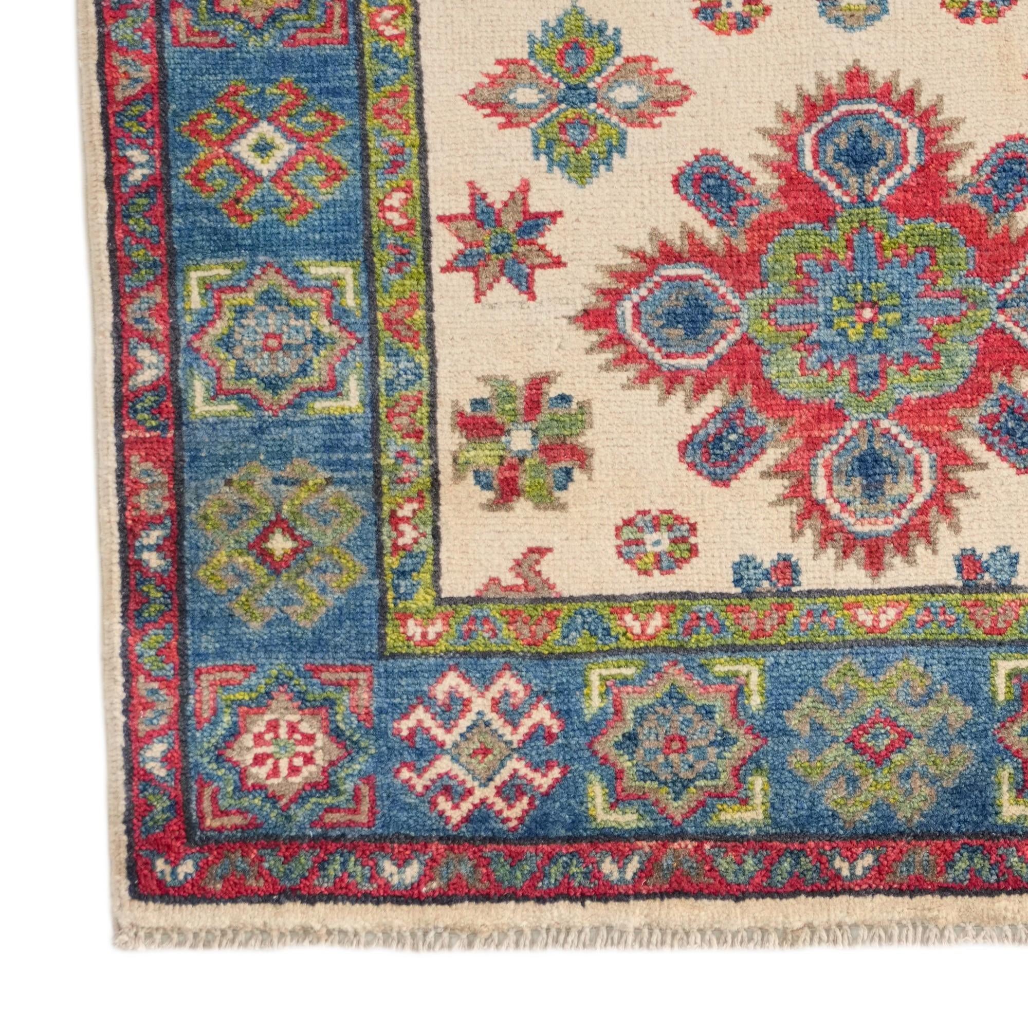 2' 9 x 4' Hand Knotted Kazak Rug