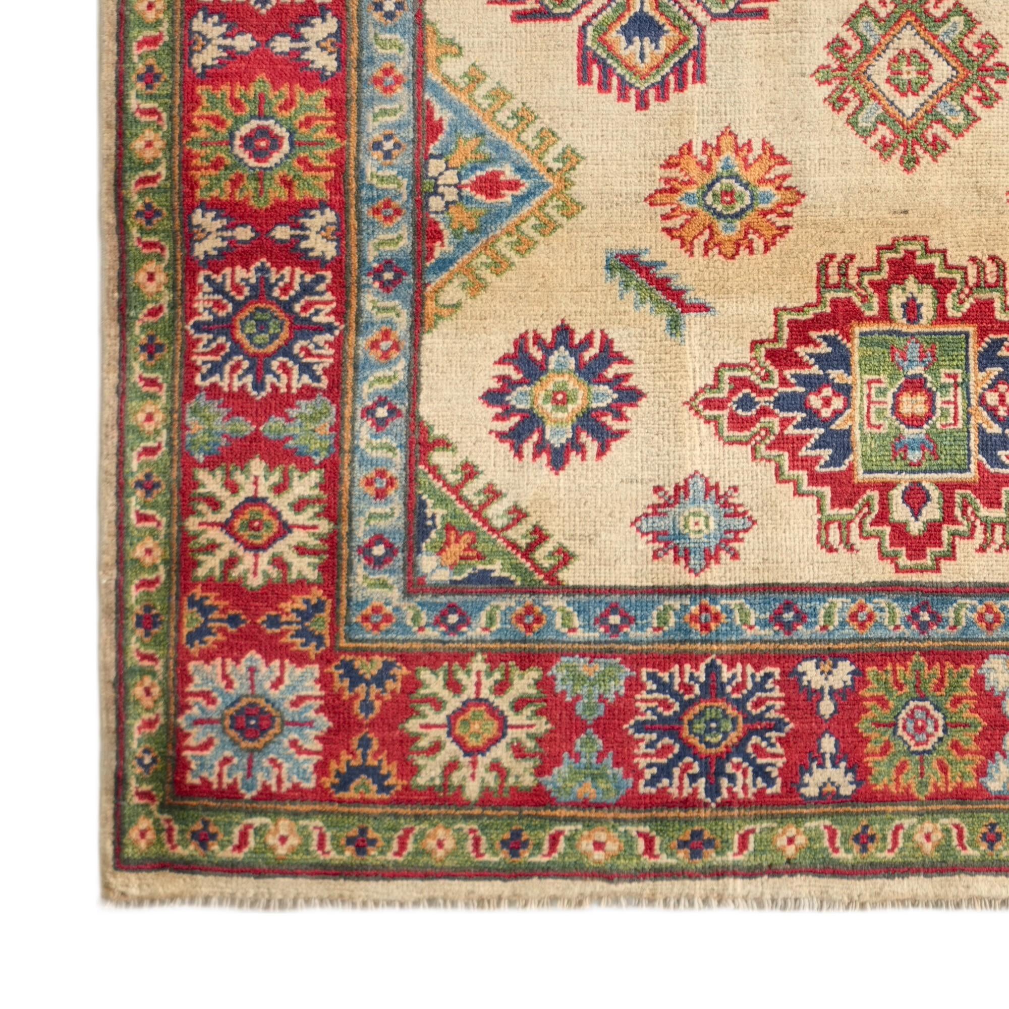 Detail image 7 of 12: 4' 2 x 6' Hand Knotted Kazak Rug