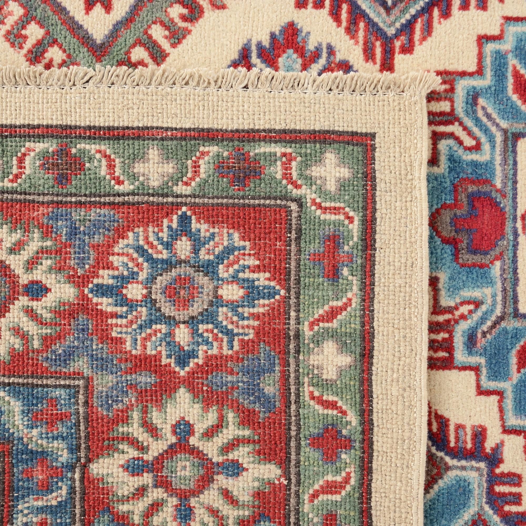 4' 11 x 6' 8 Hand Knotted Kazak Rug