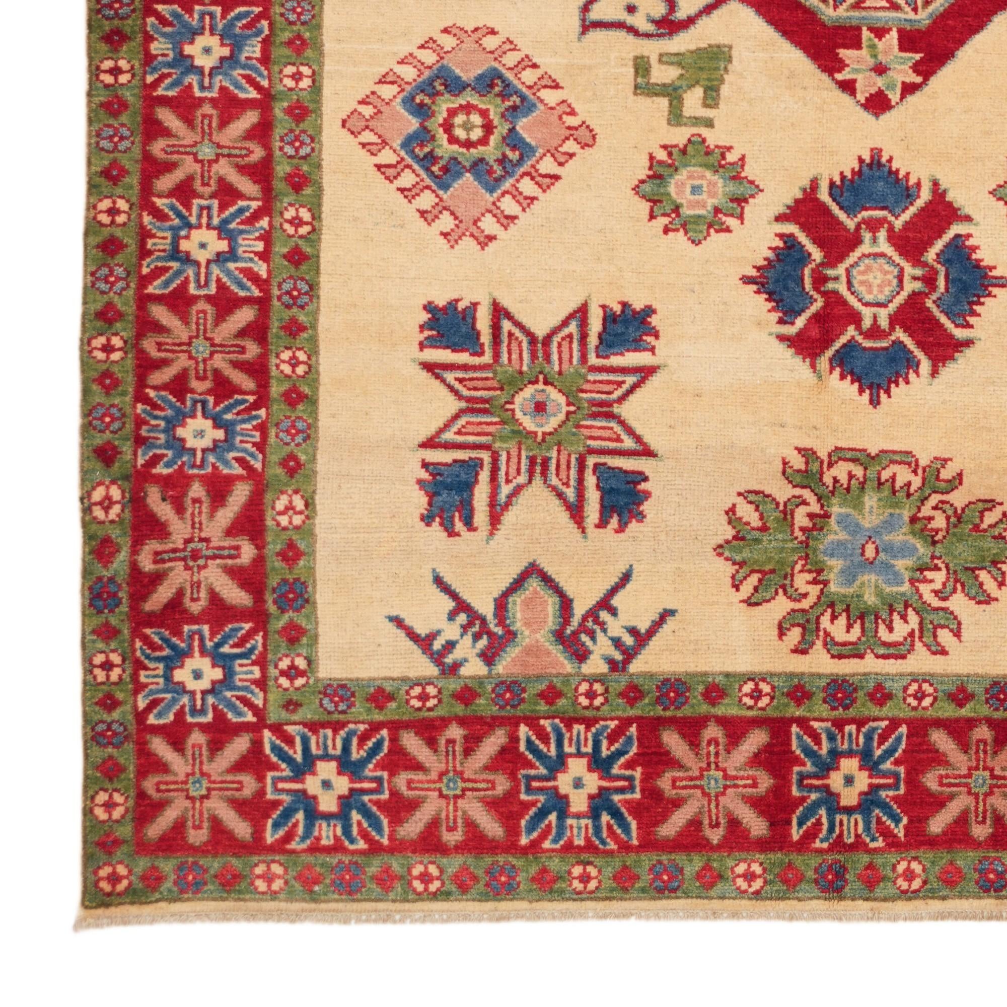 5' 5 x 6' 6 Hand Knotted Kazak Rug