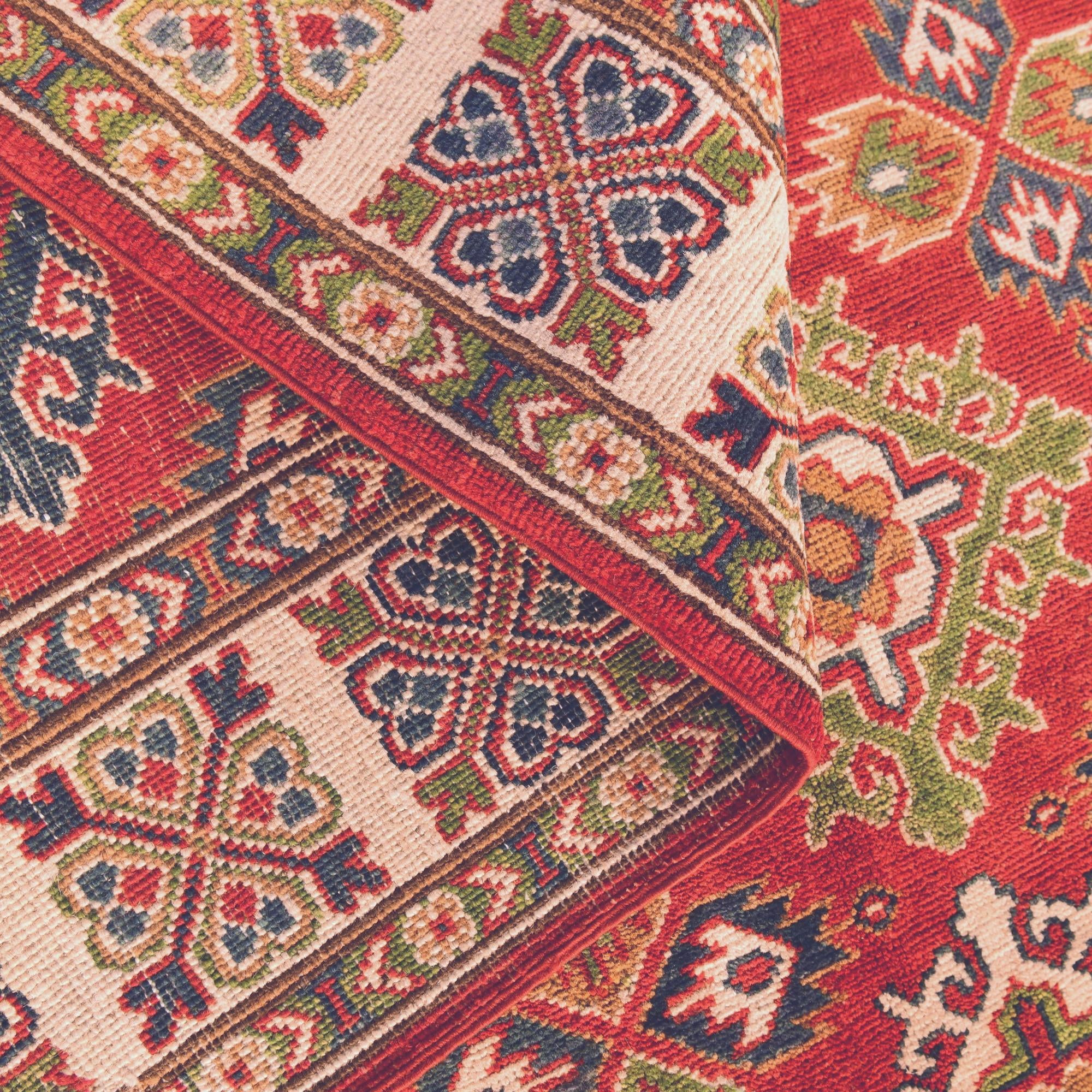 5' 1 x 6' 11 Hand Knotted Kazak Rug