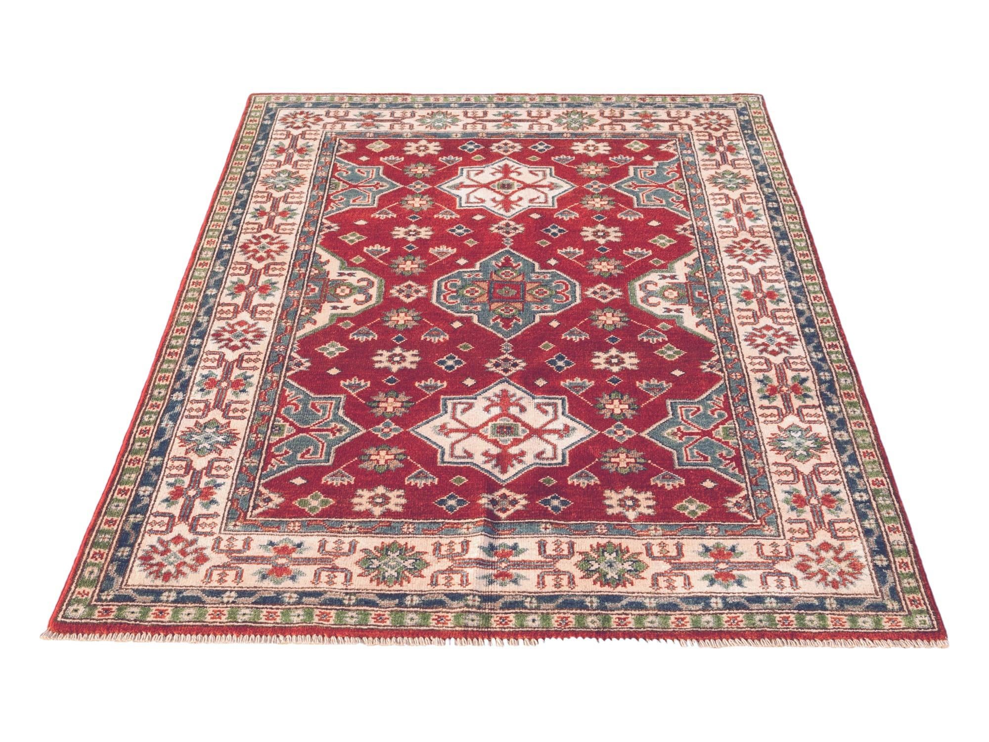 4' x 6' 1 Hand Knotted Kazak Rug