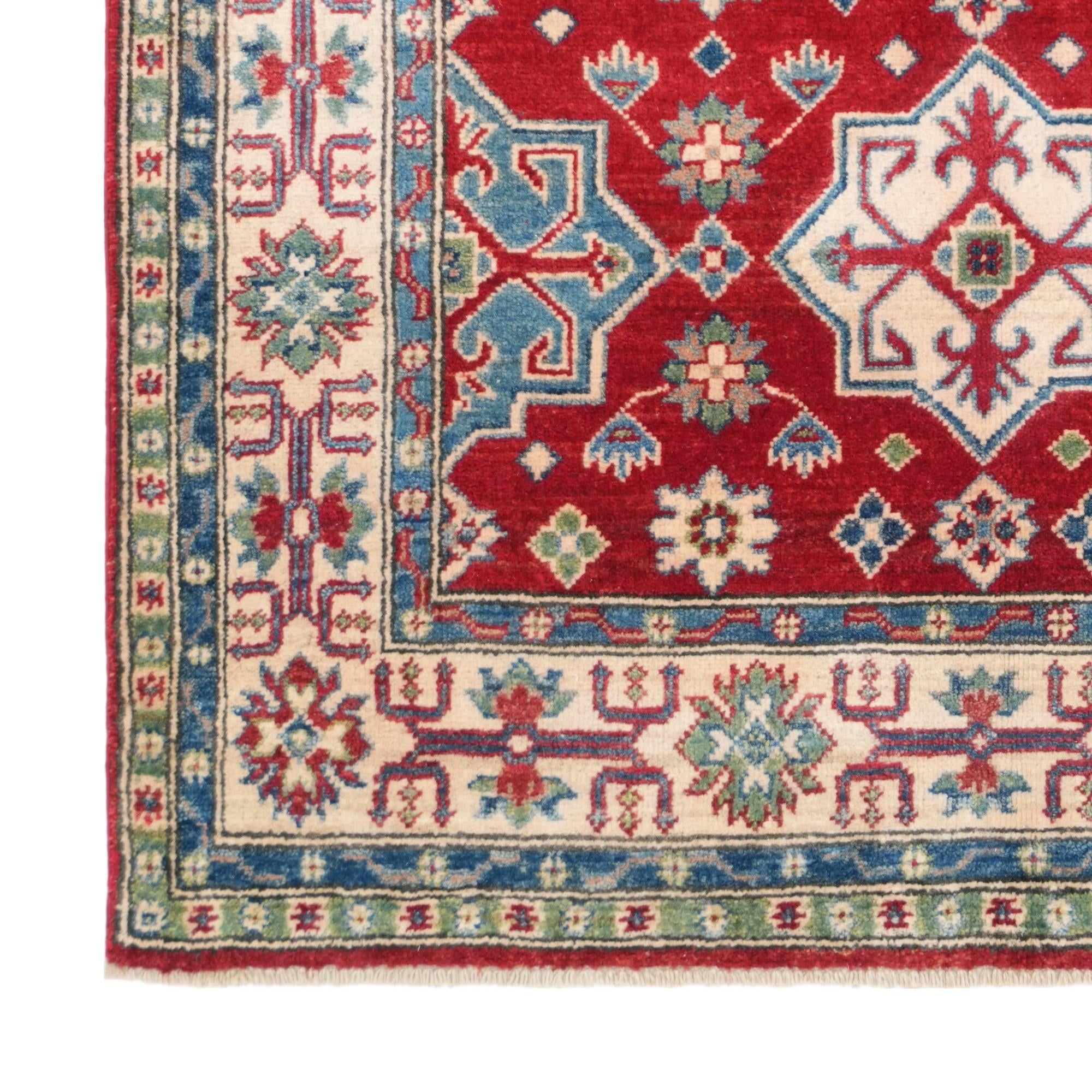 4' x 6' 1 Hand Knotted Kazak Rug