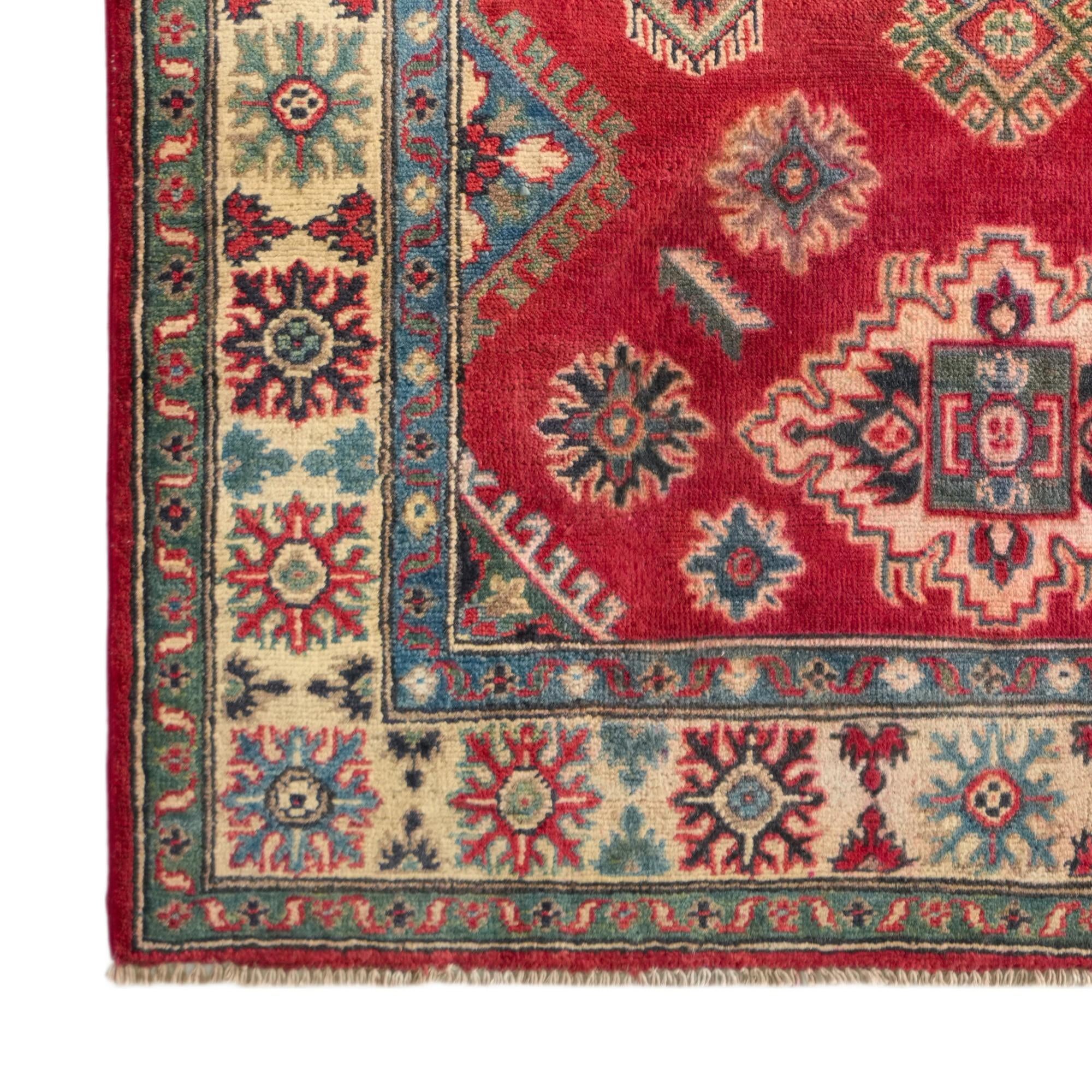 Detail image 7 of 12: 4' x 6' 2 Hand Knotted Kazak Rug