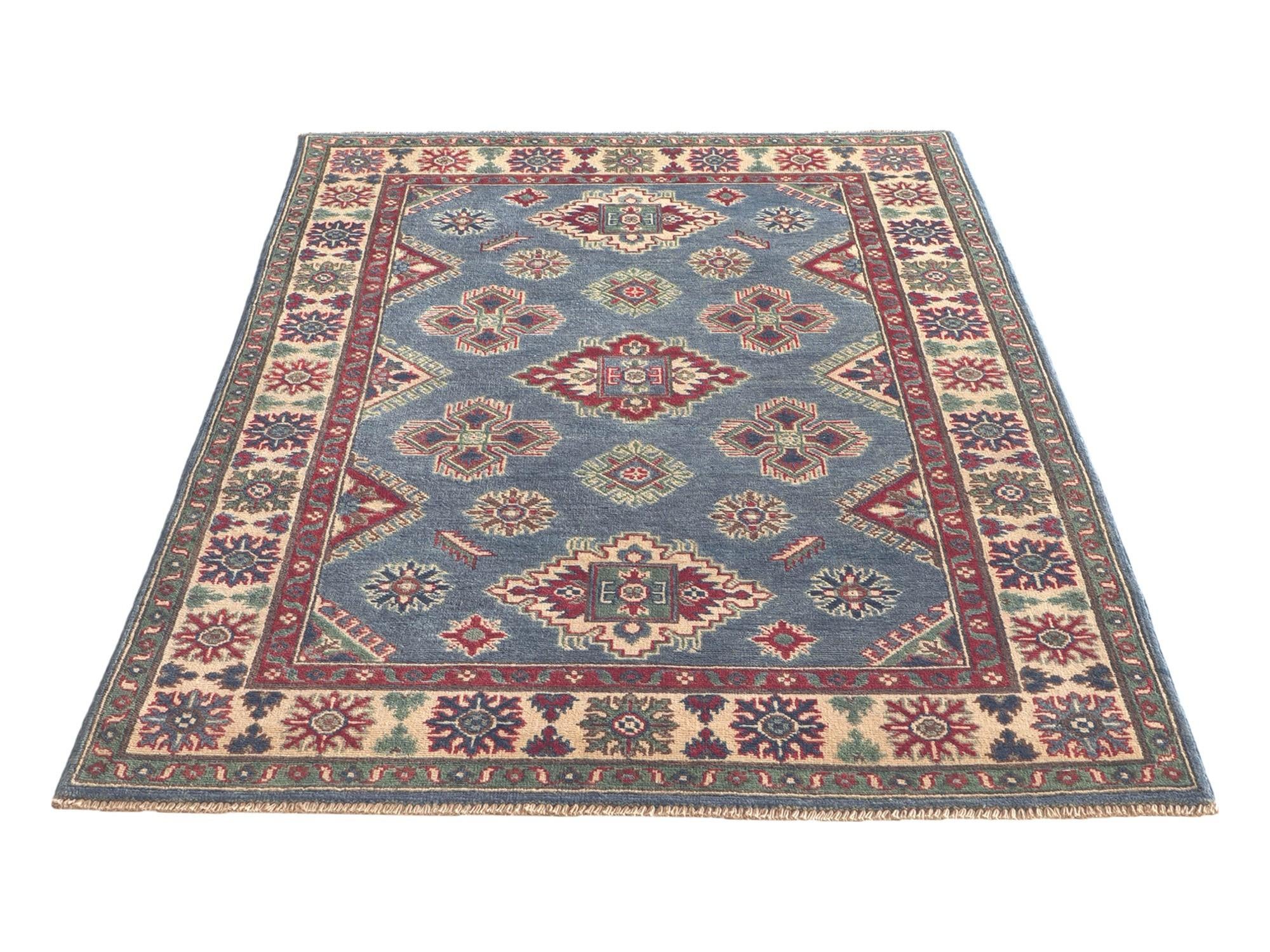 Detail image 5 of 10: 4' 1 x 6' 4 Hand Knotted Kazak Rug
