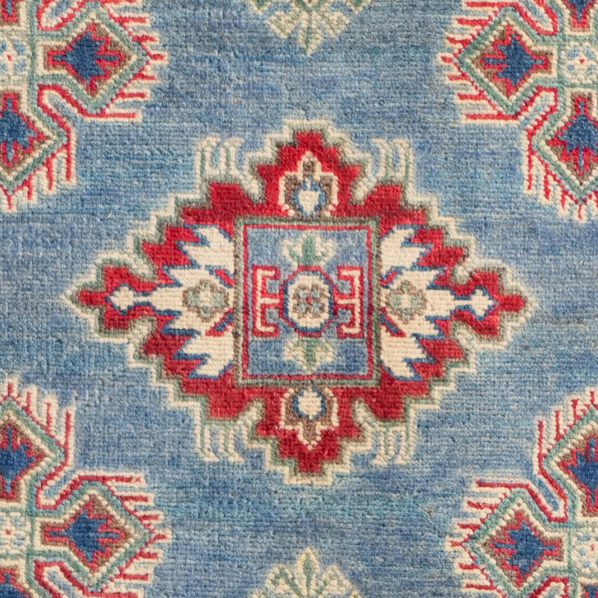 Detail image 10 of 10: 4' 1 x 6' 4 Hand Knotted Kazak Rug